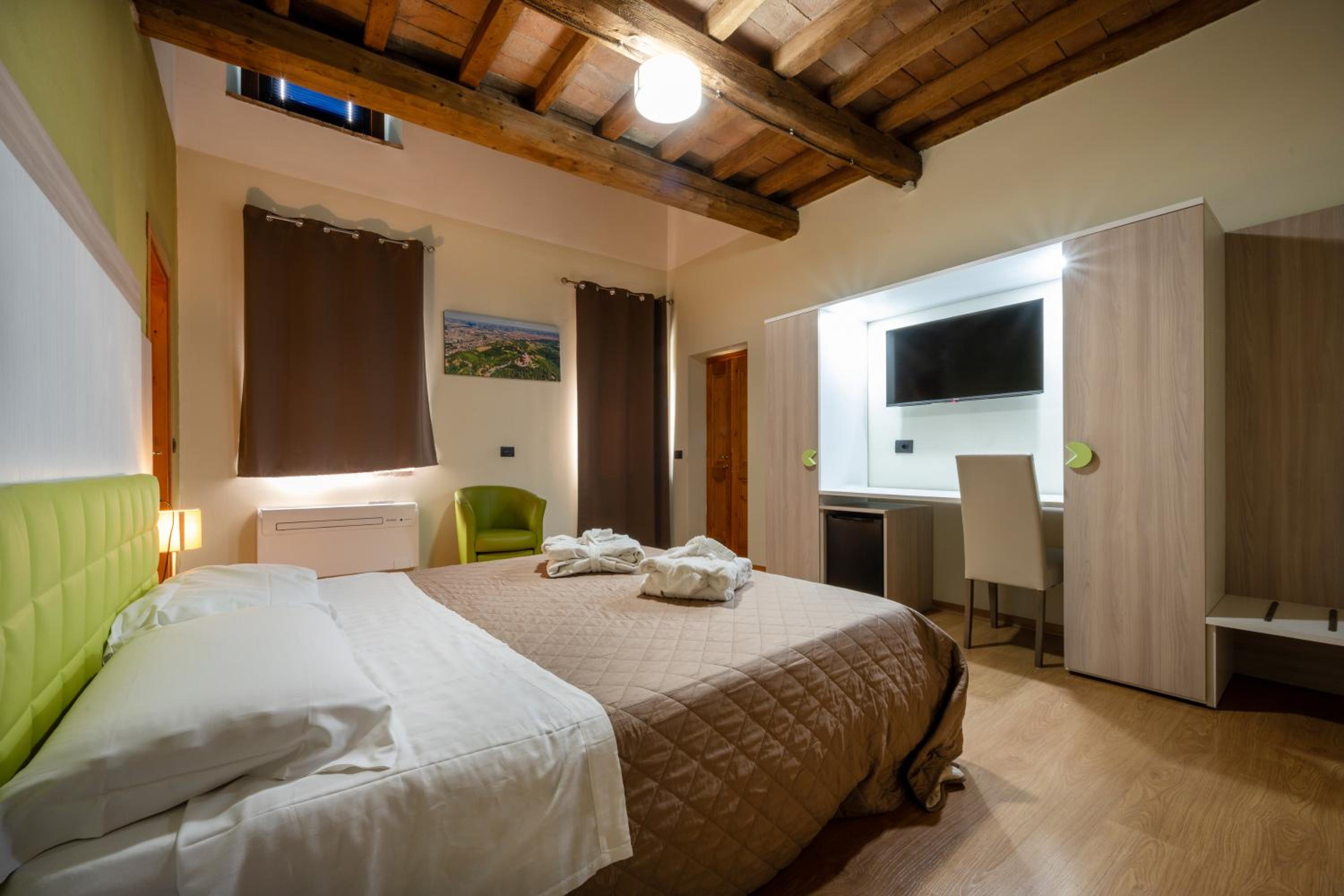 Superior Apartment photo 2