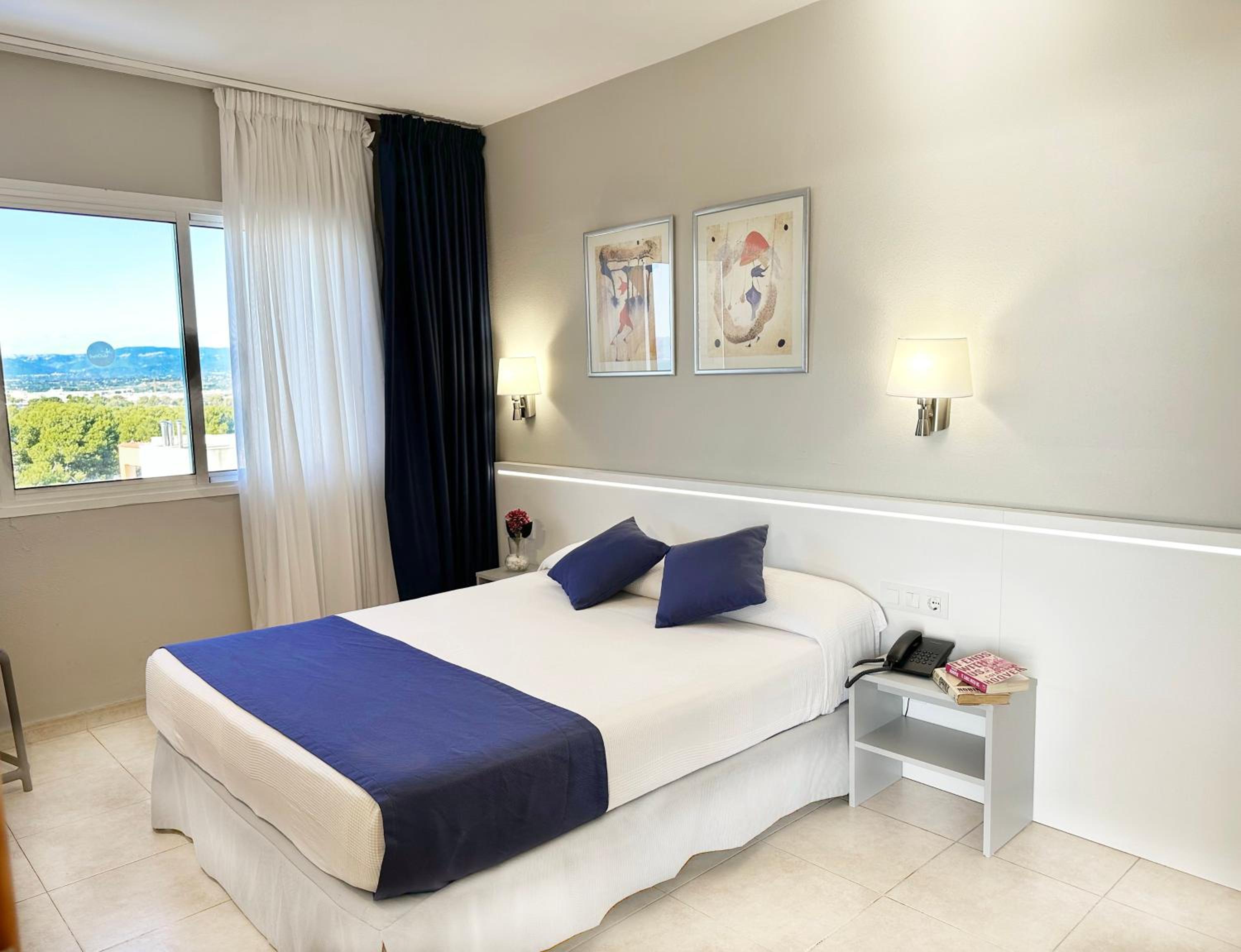 Apartamento de dos habitaciones con vista al mar