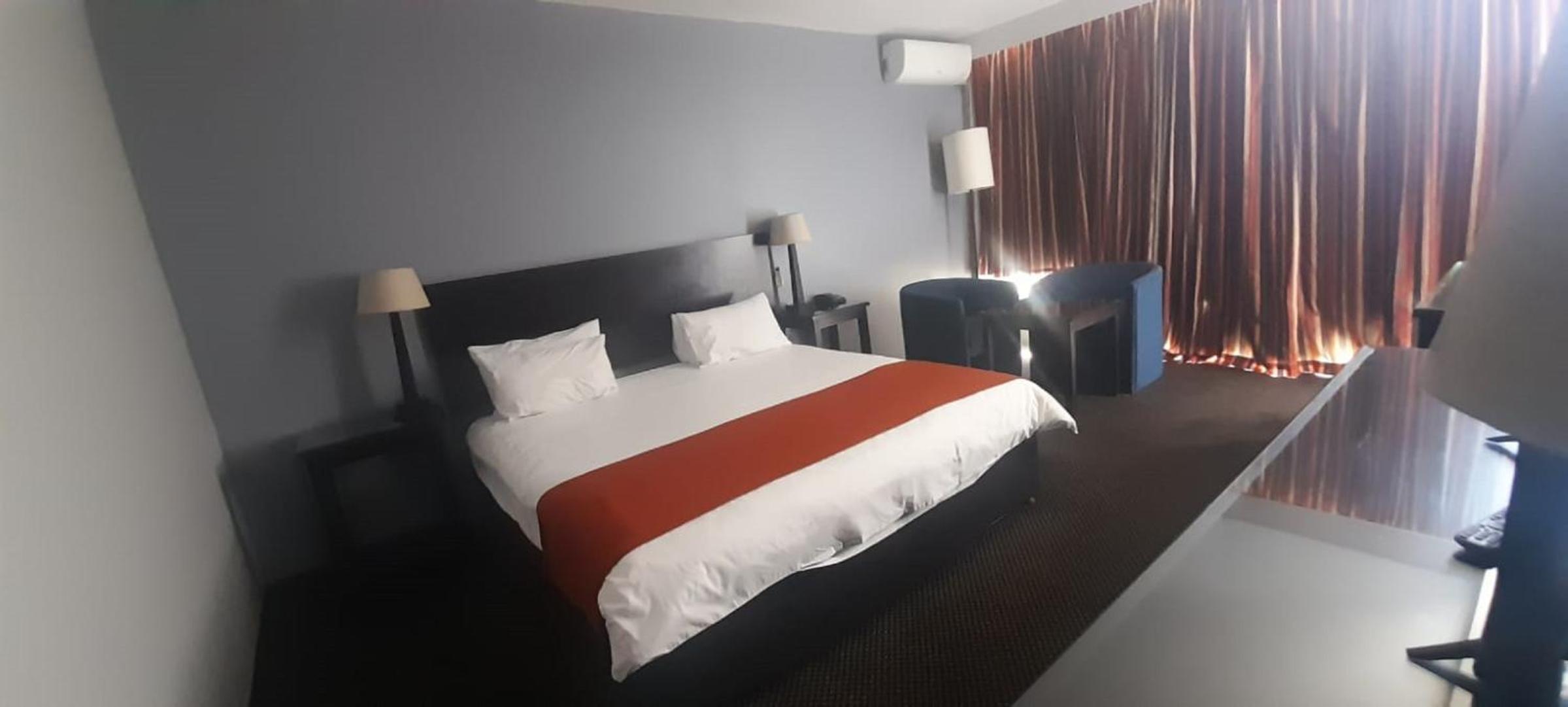 Double Room - Disability Access photo 1