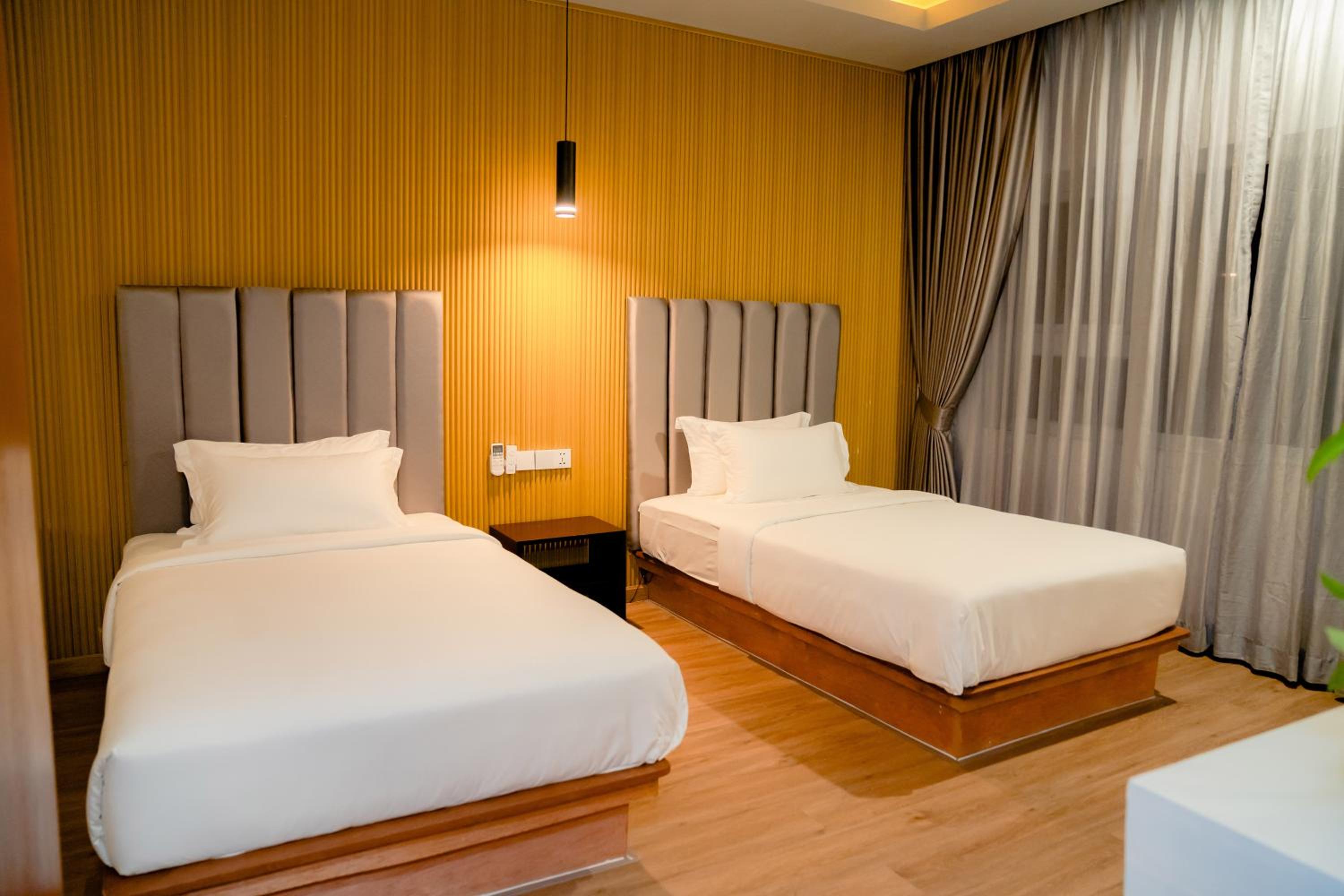 Junior Villa Two-Bedrooms - Photo 3