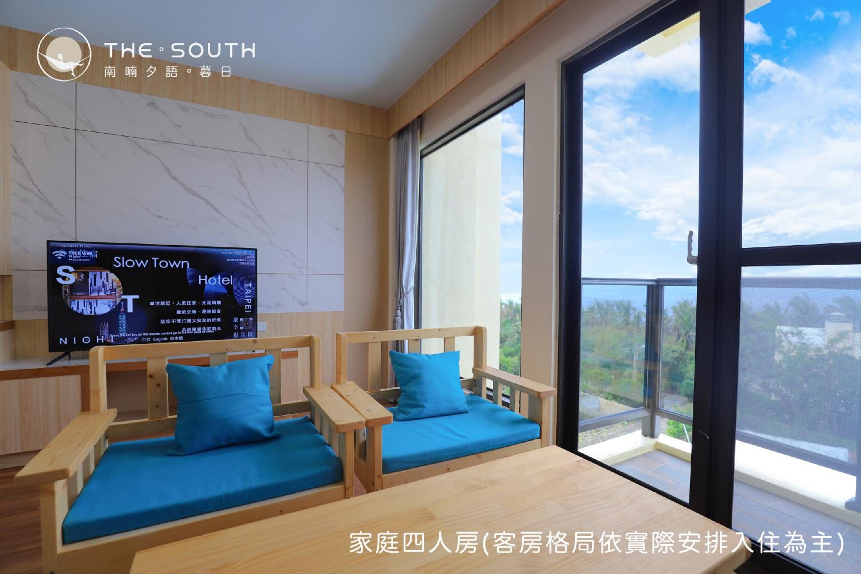 Superior Quadruple Room photo 2