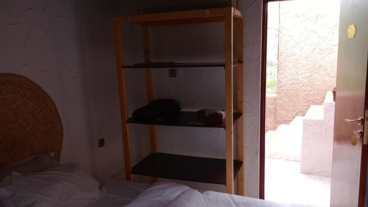 Small Twin Room photo 2