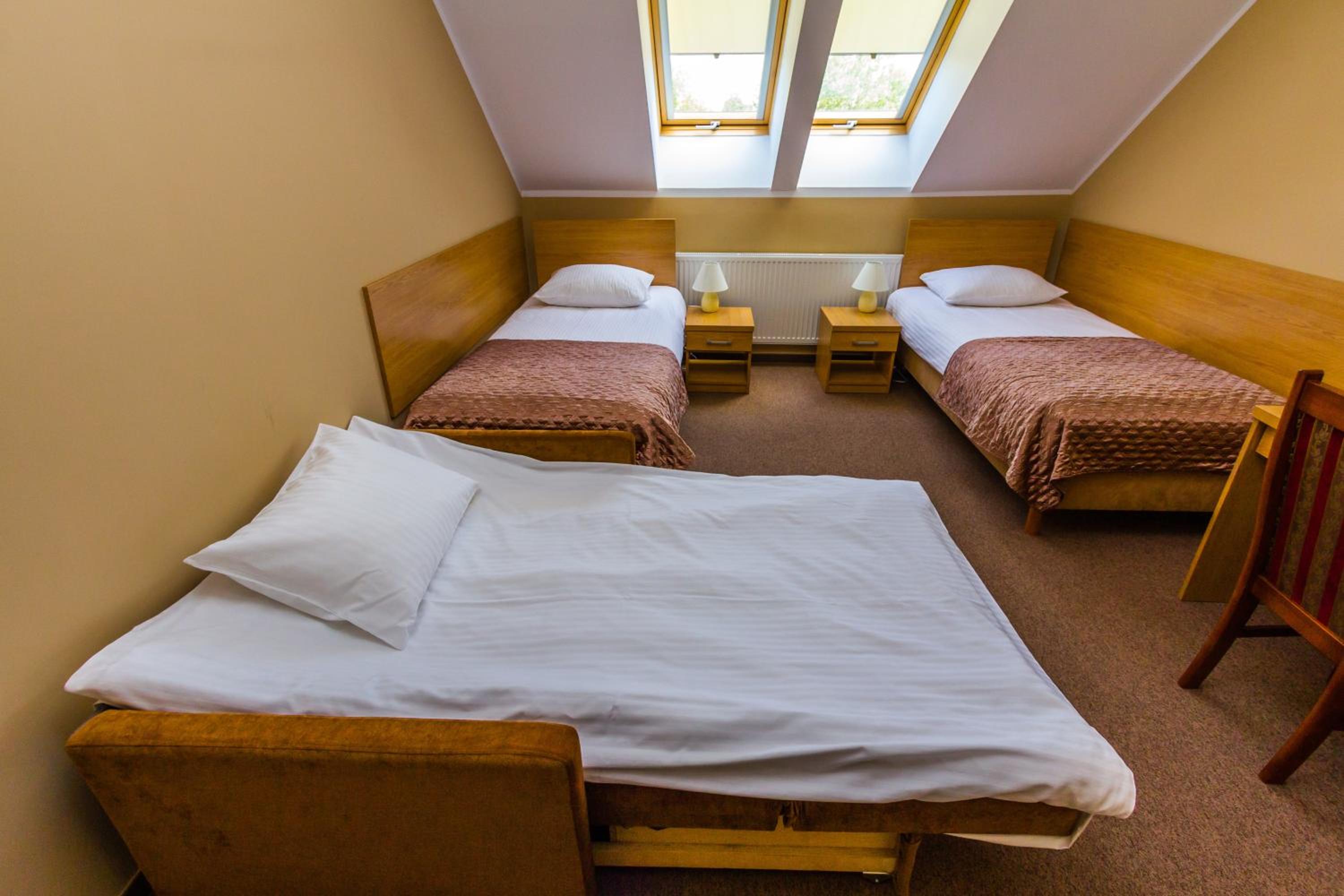 Classic Triple Room - Photo 5