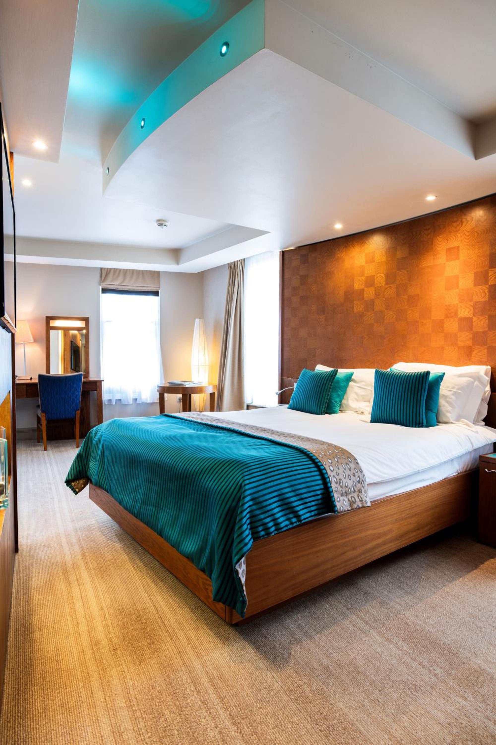 Standard Double Room - Photo 4