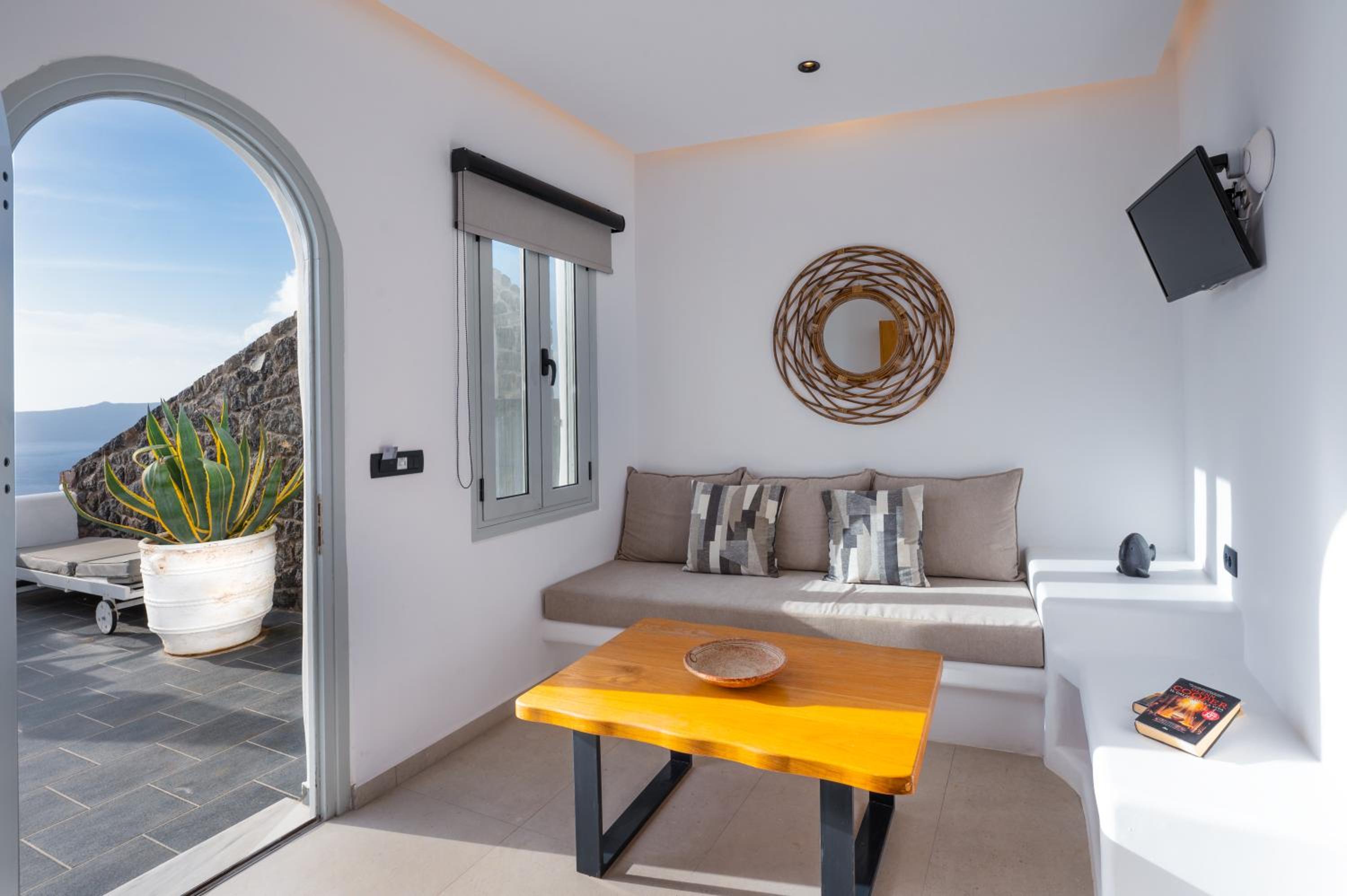 Executive Room with Caldera View - Photo 17