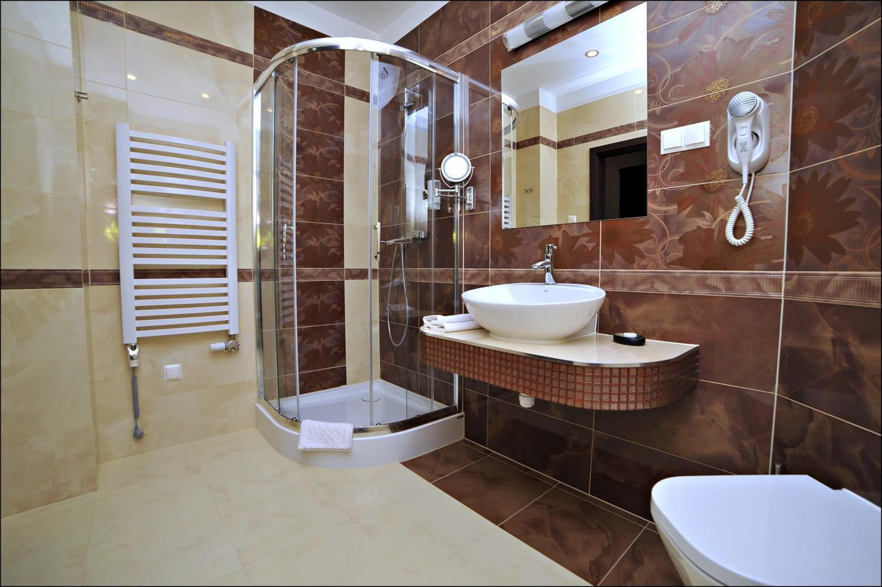 Twin Room - Photo 3