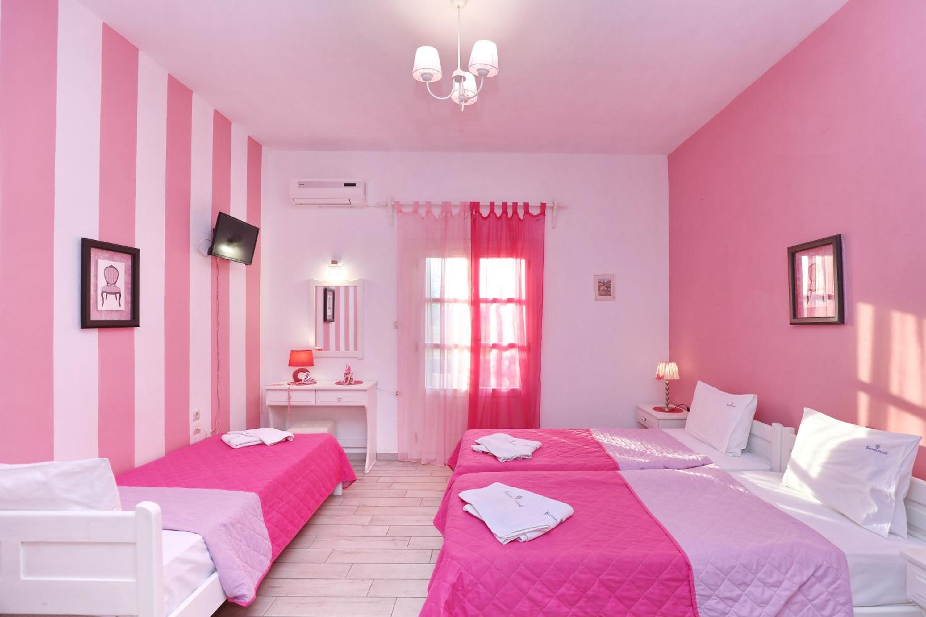 Studio Apartment with Sea View - Photo 25