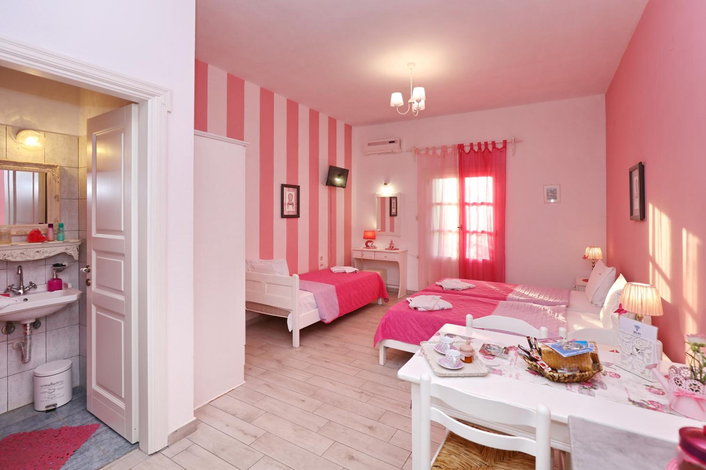 Studio Apartment with Sea View - Photo 21