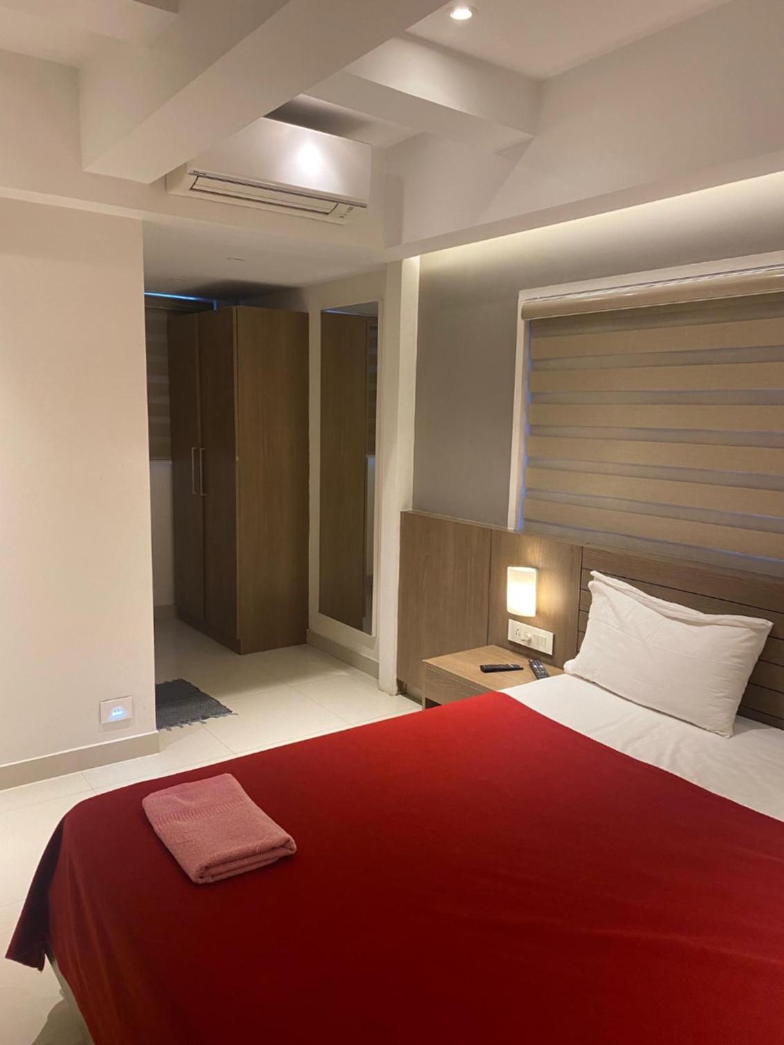 Two-Bedroom Suite - Photo 3