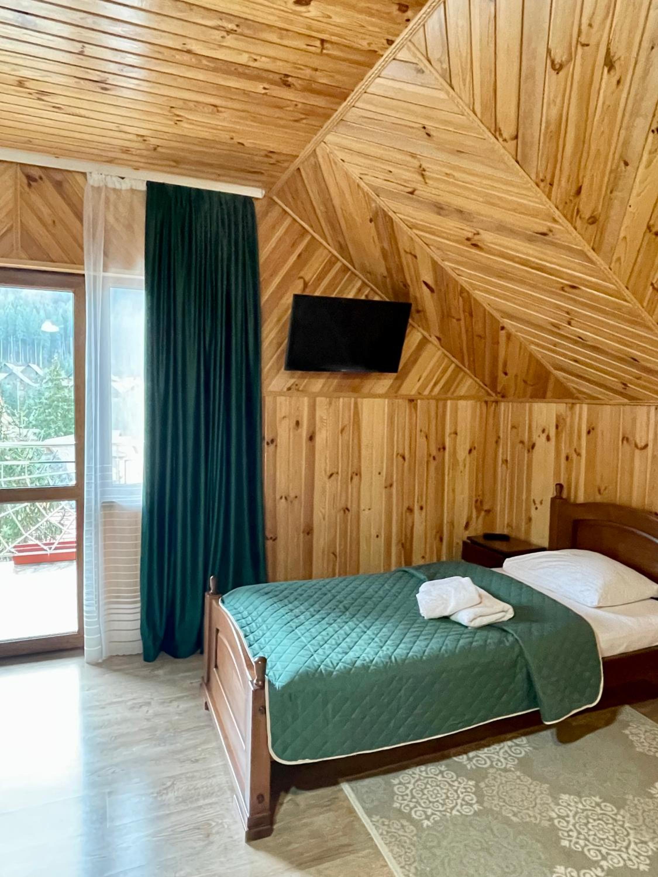 Superior Triple Room photo 2