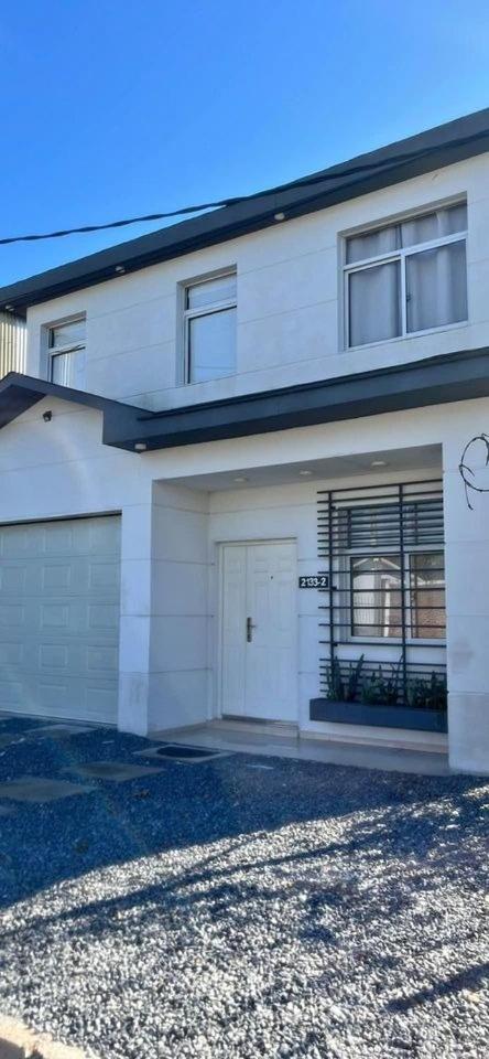 Three-Bedroom House photo 1