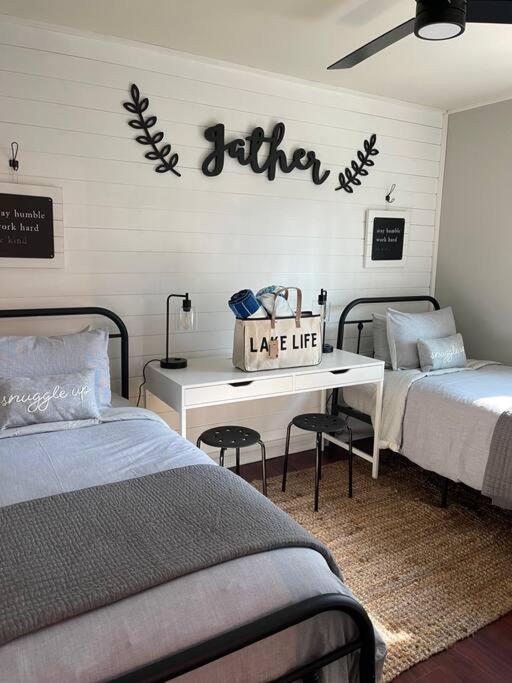 Two-Bedroom House photo 1