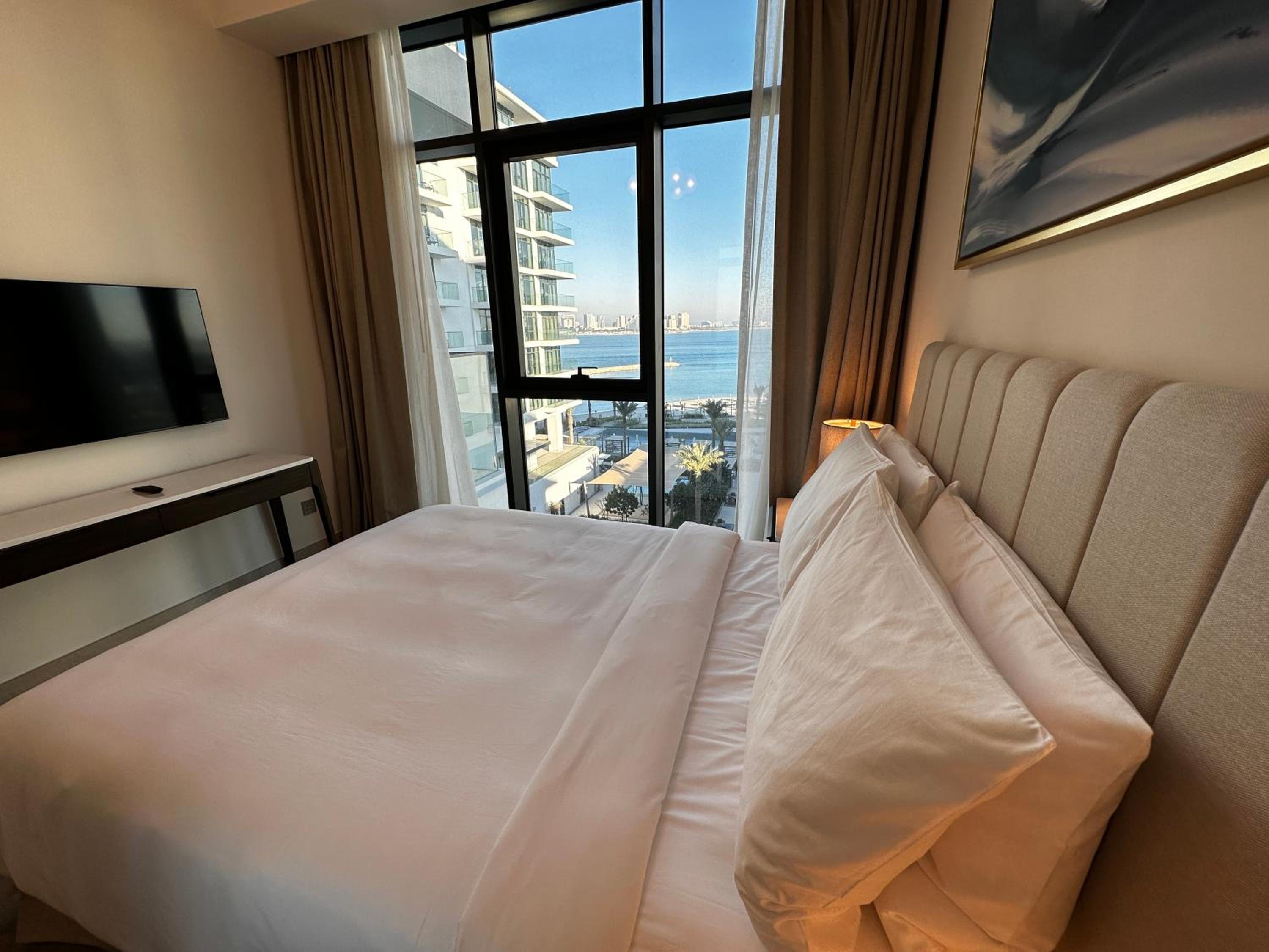 Apartment With Sea View