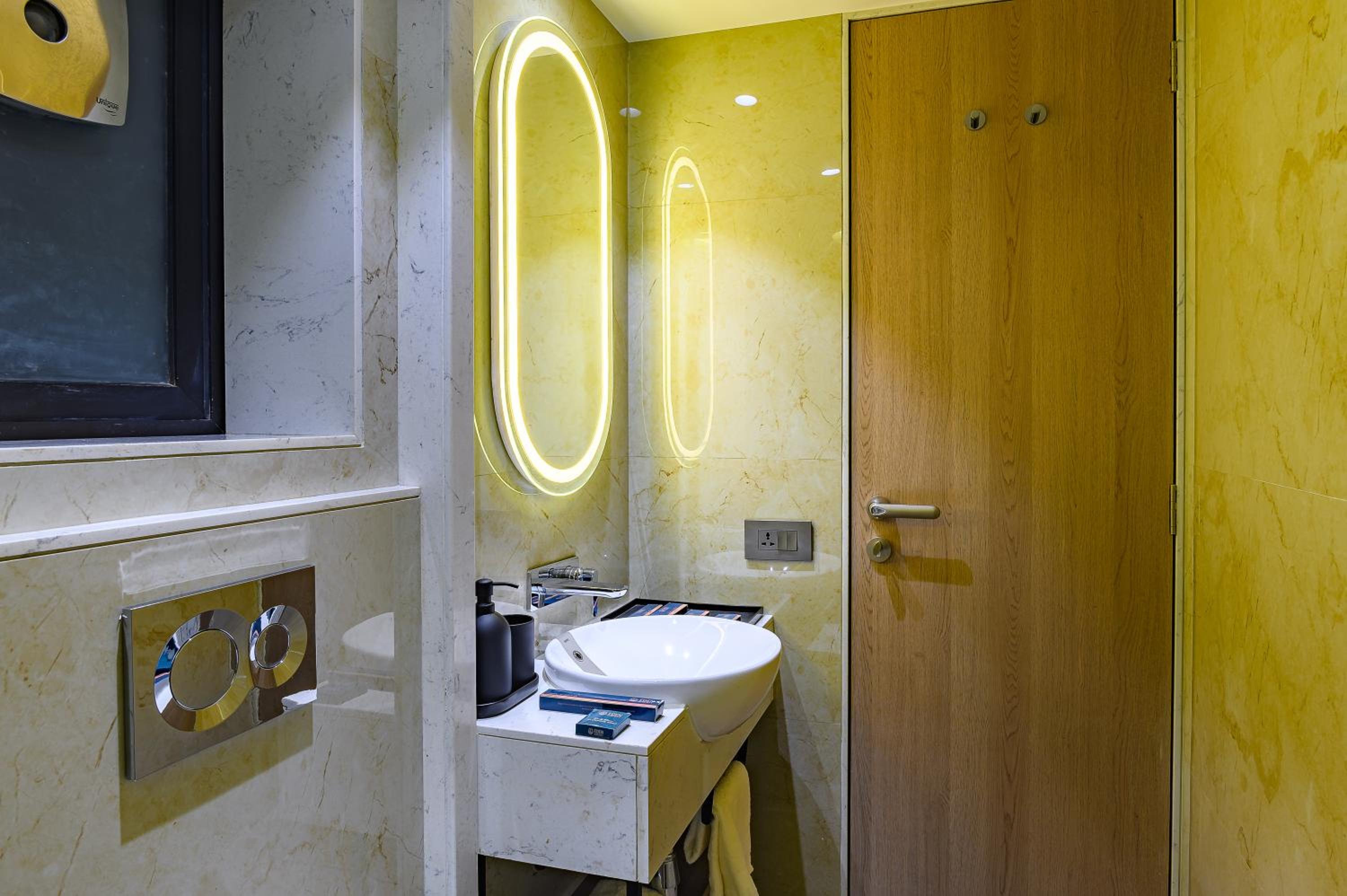 Platinum Room - Photo 8