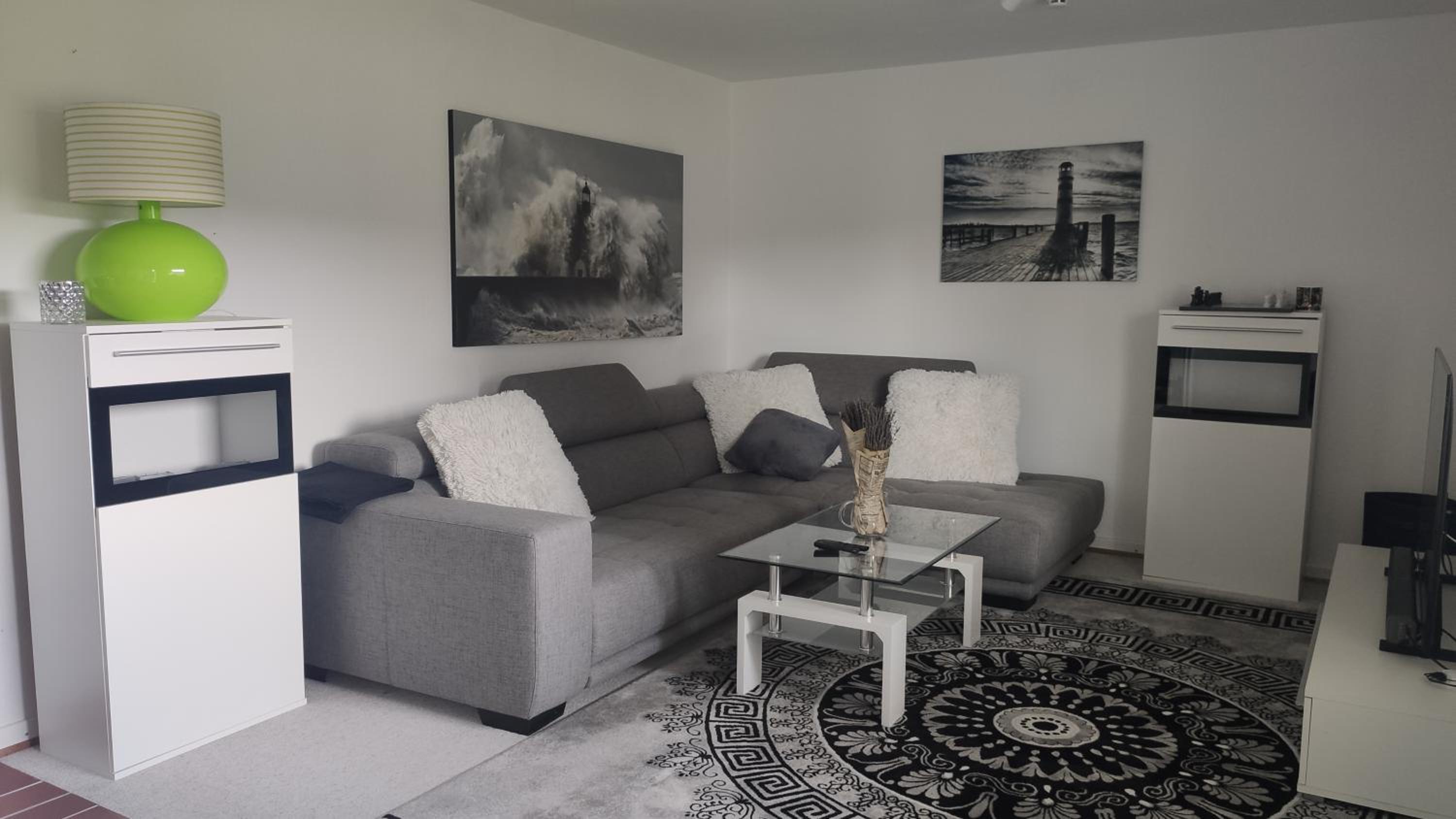One-Bedroom Apartment photo 2