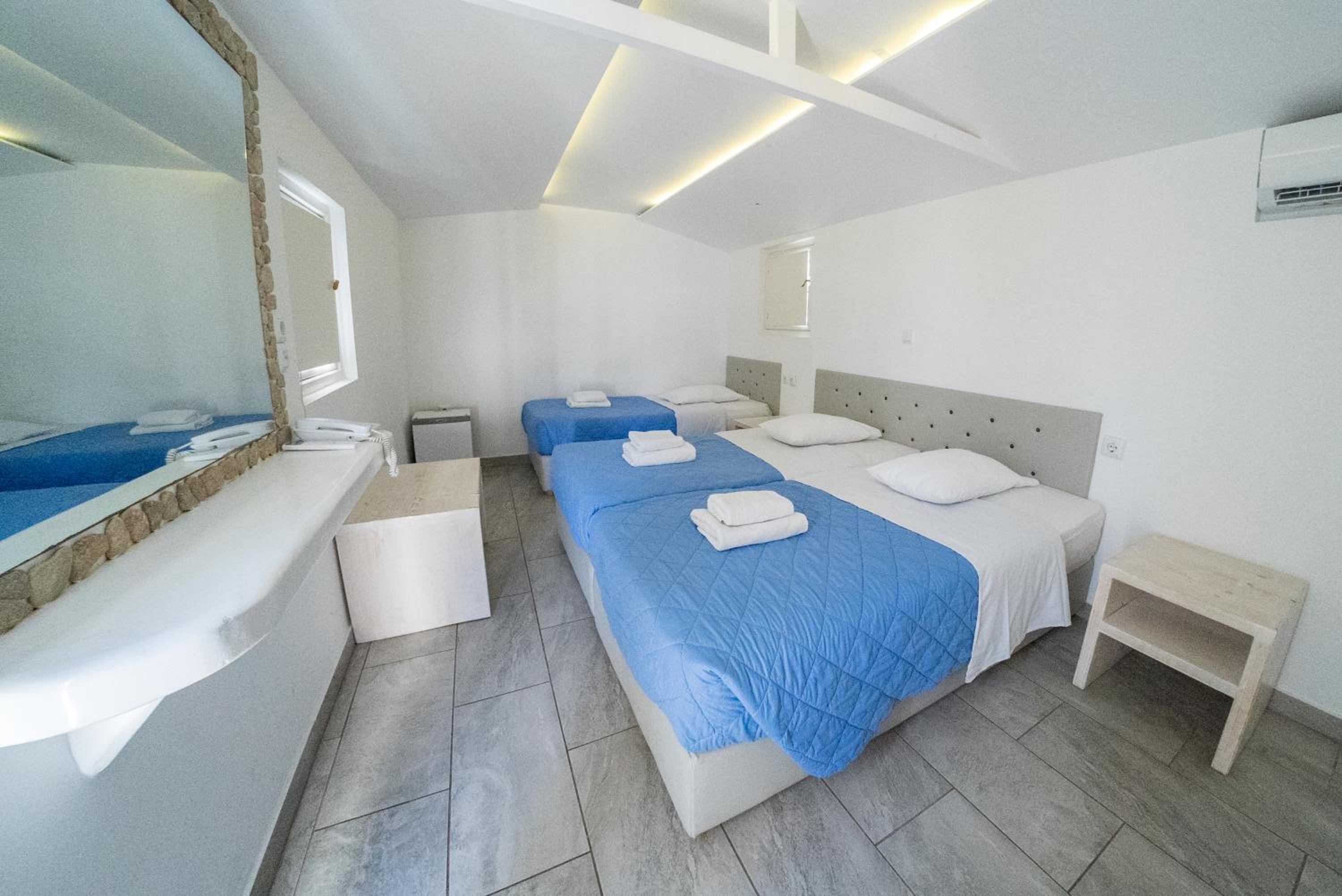 Bungalow (3 Adults) photo 1