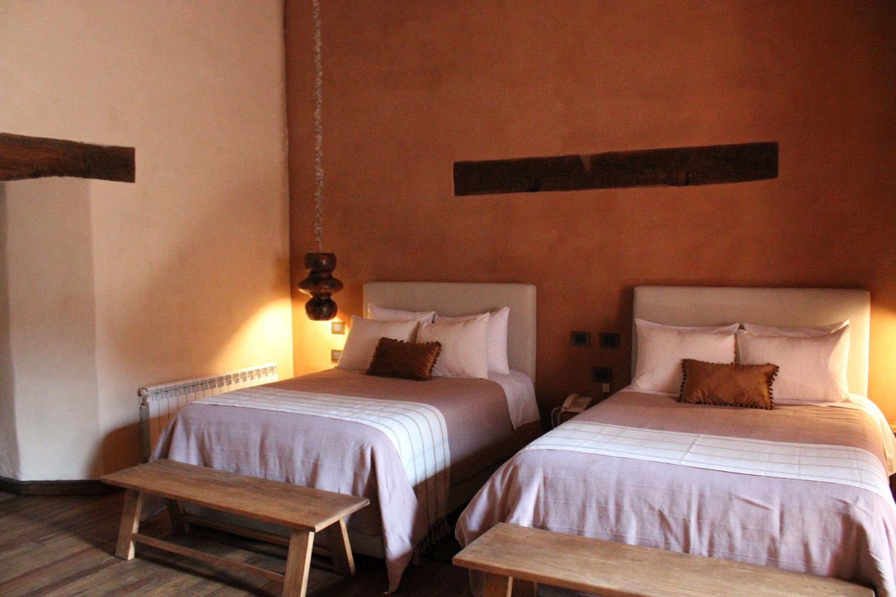 Double Room with Two Double Beds - Photo 4