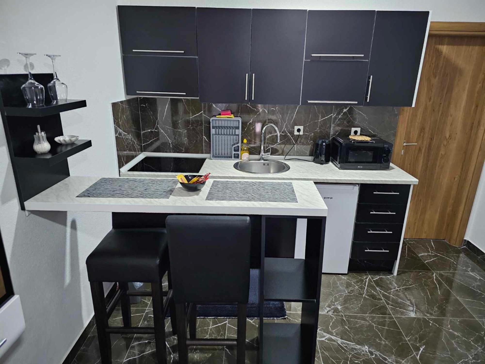 Studio Apartment photo 2