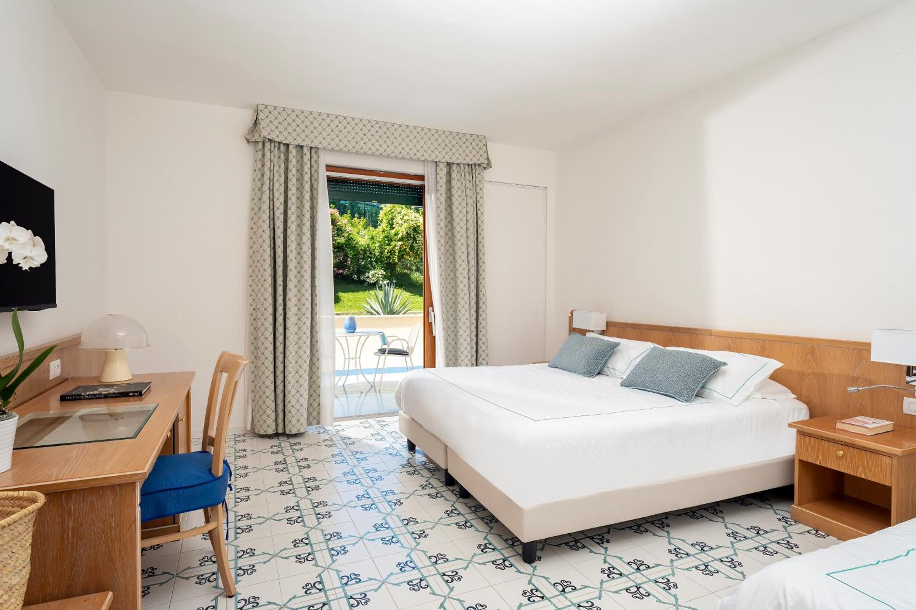 Triple Room with Balcony - Photo 3