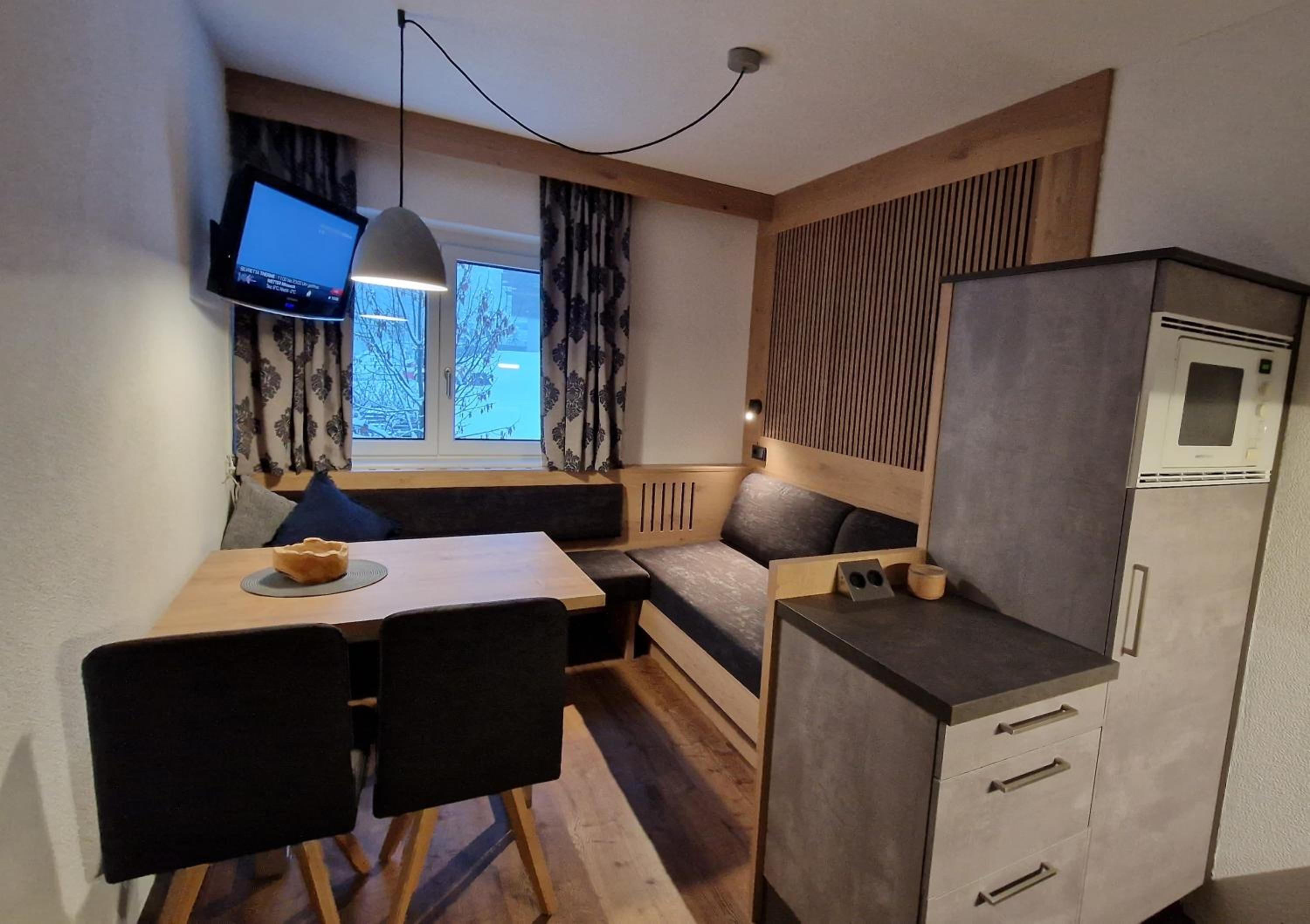 One-Bedroom Apartment photo 3