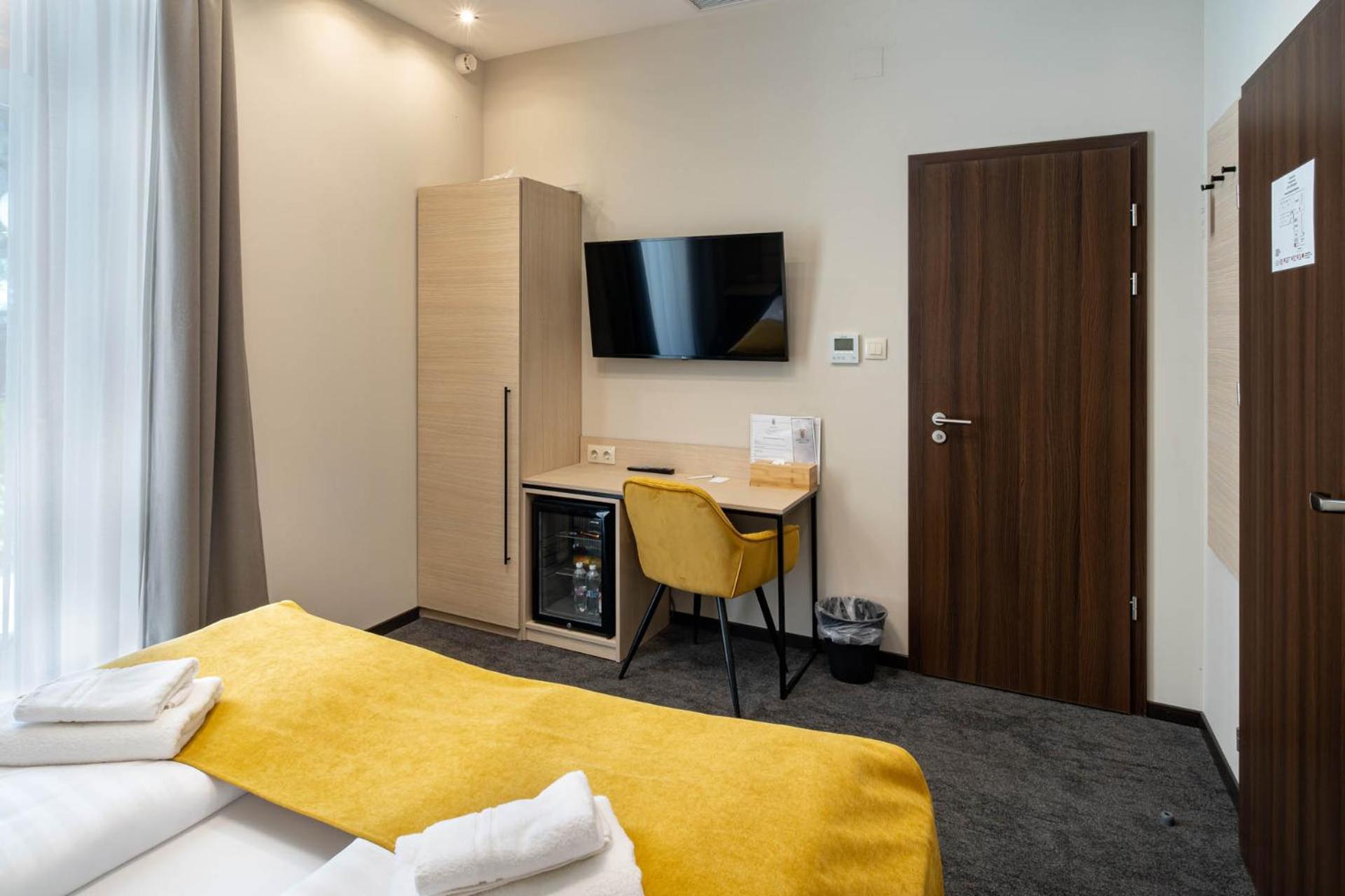 Superior Queen Room