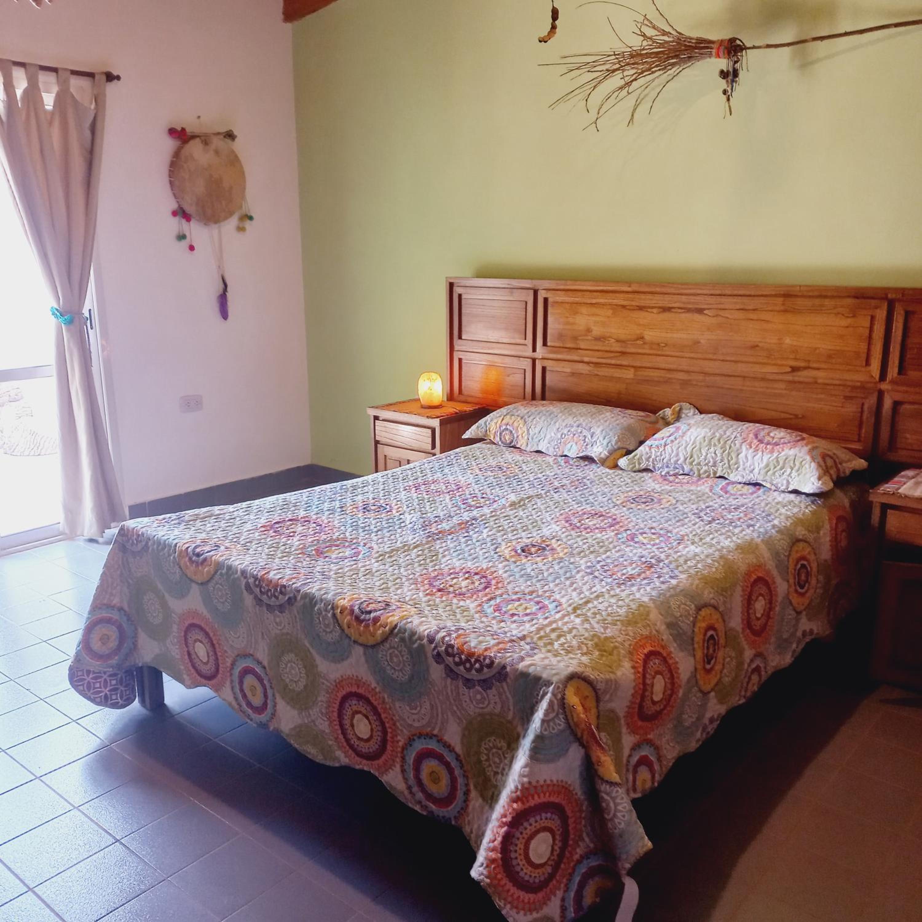 Standard Double Room with Shared Bathroom photo 2