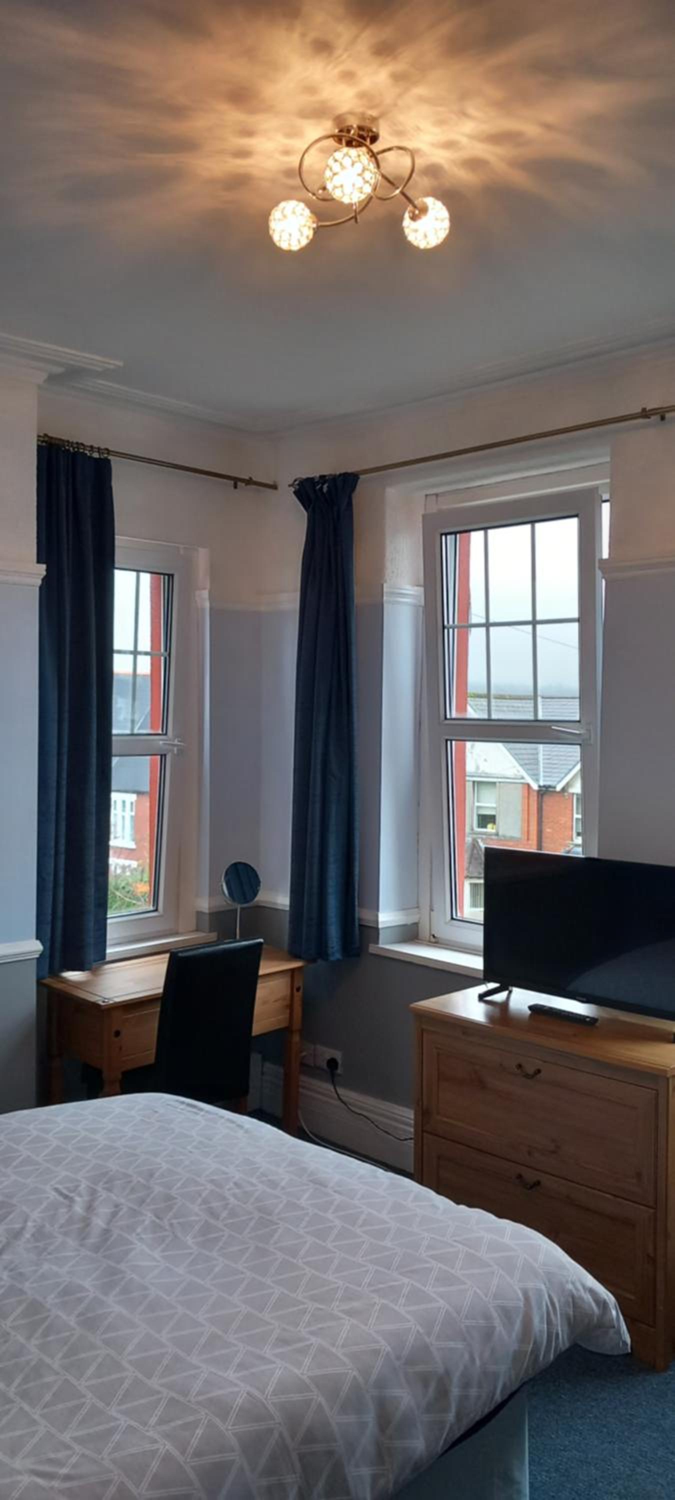 Double Room - Photo 5