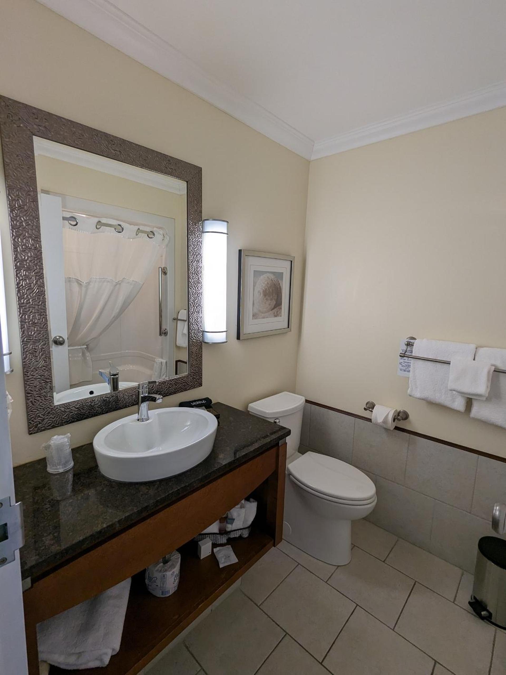 King Suite with Sea View