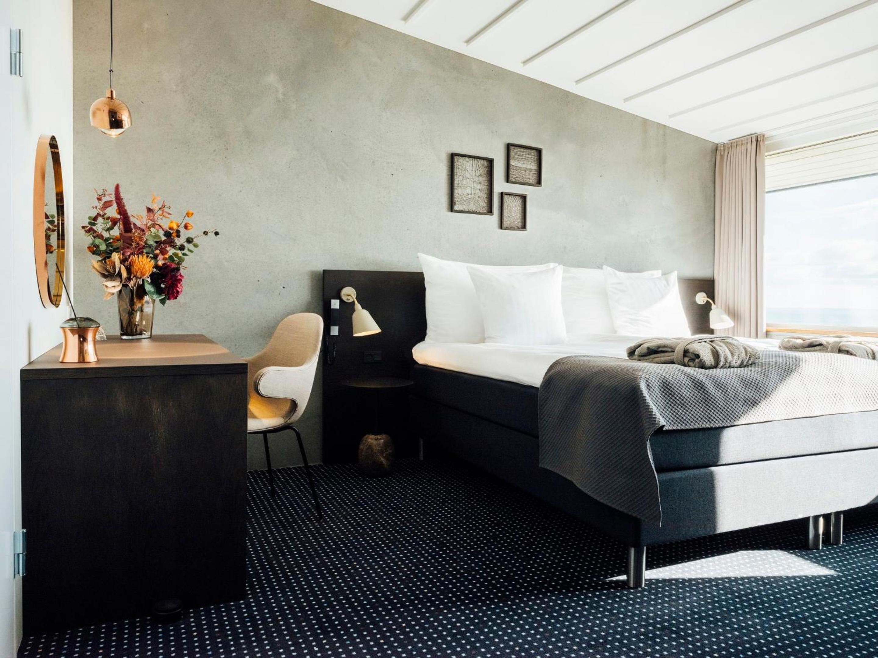 Executive Suite with Sea View