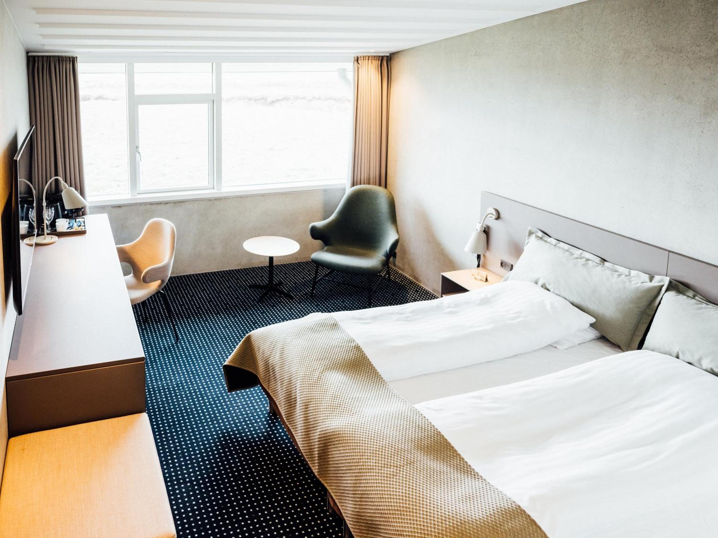 Deluxe Room with Sea View