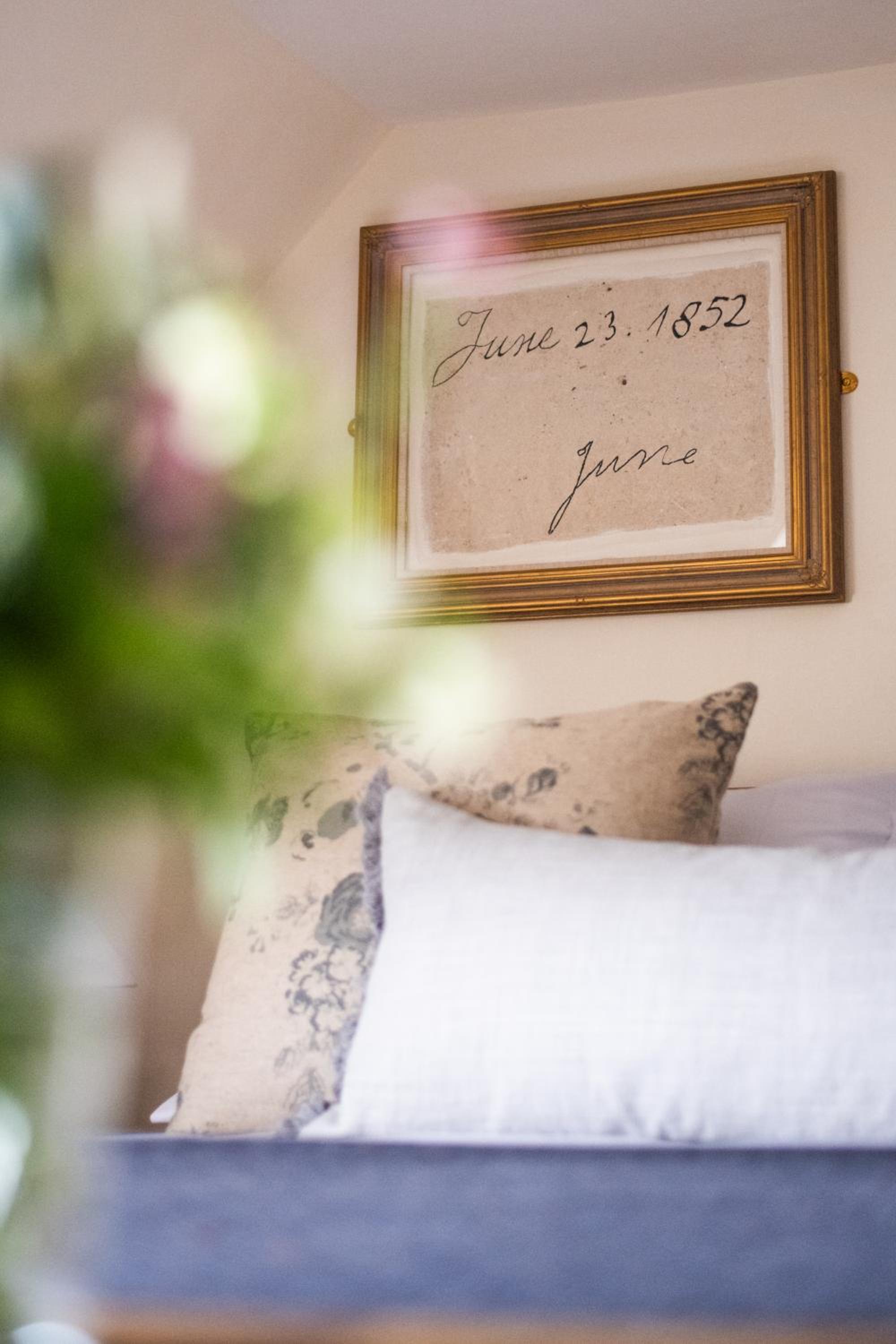 Small Double Room photo 2