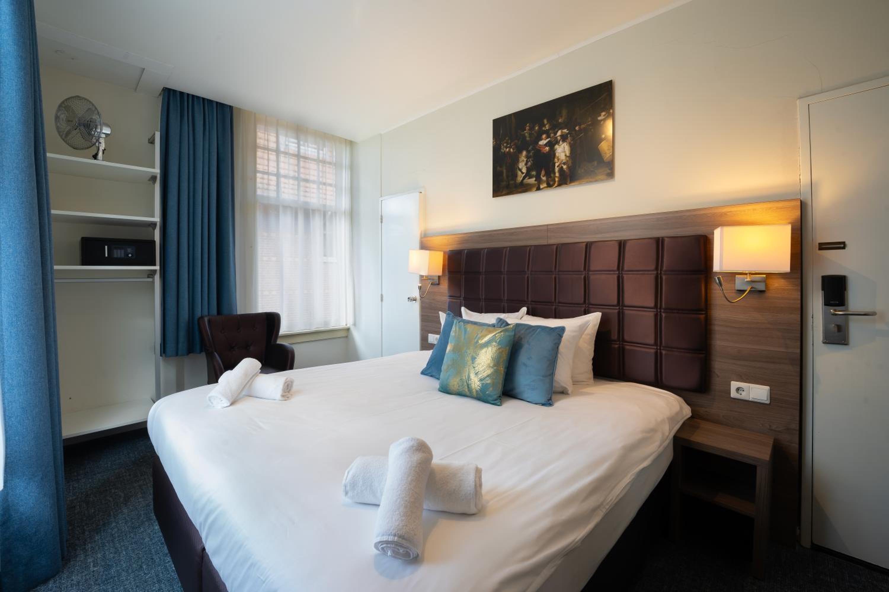 Cozy Double Room
