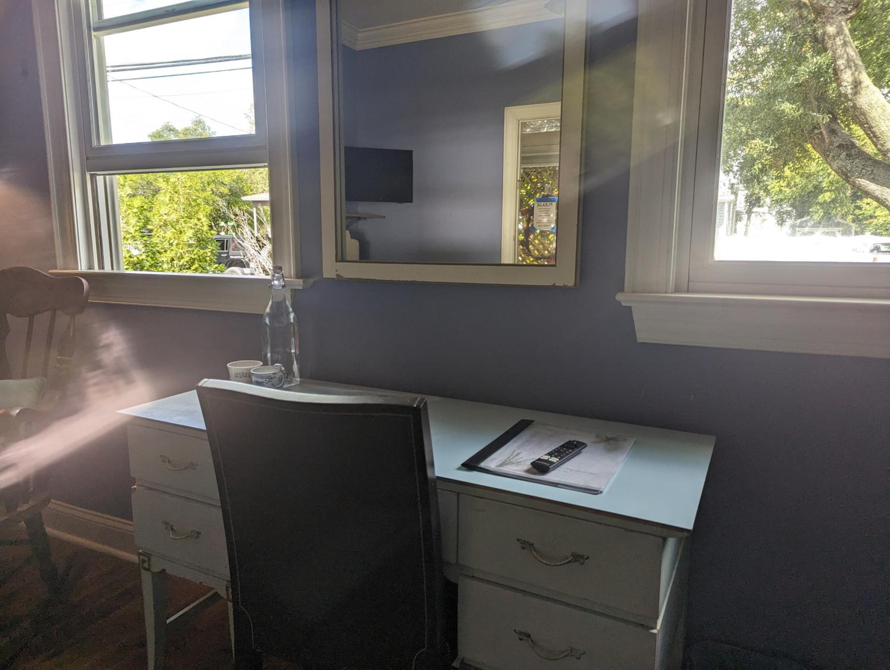 Double Room with Shared Bathroom photo 1