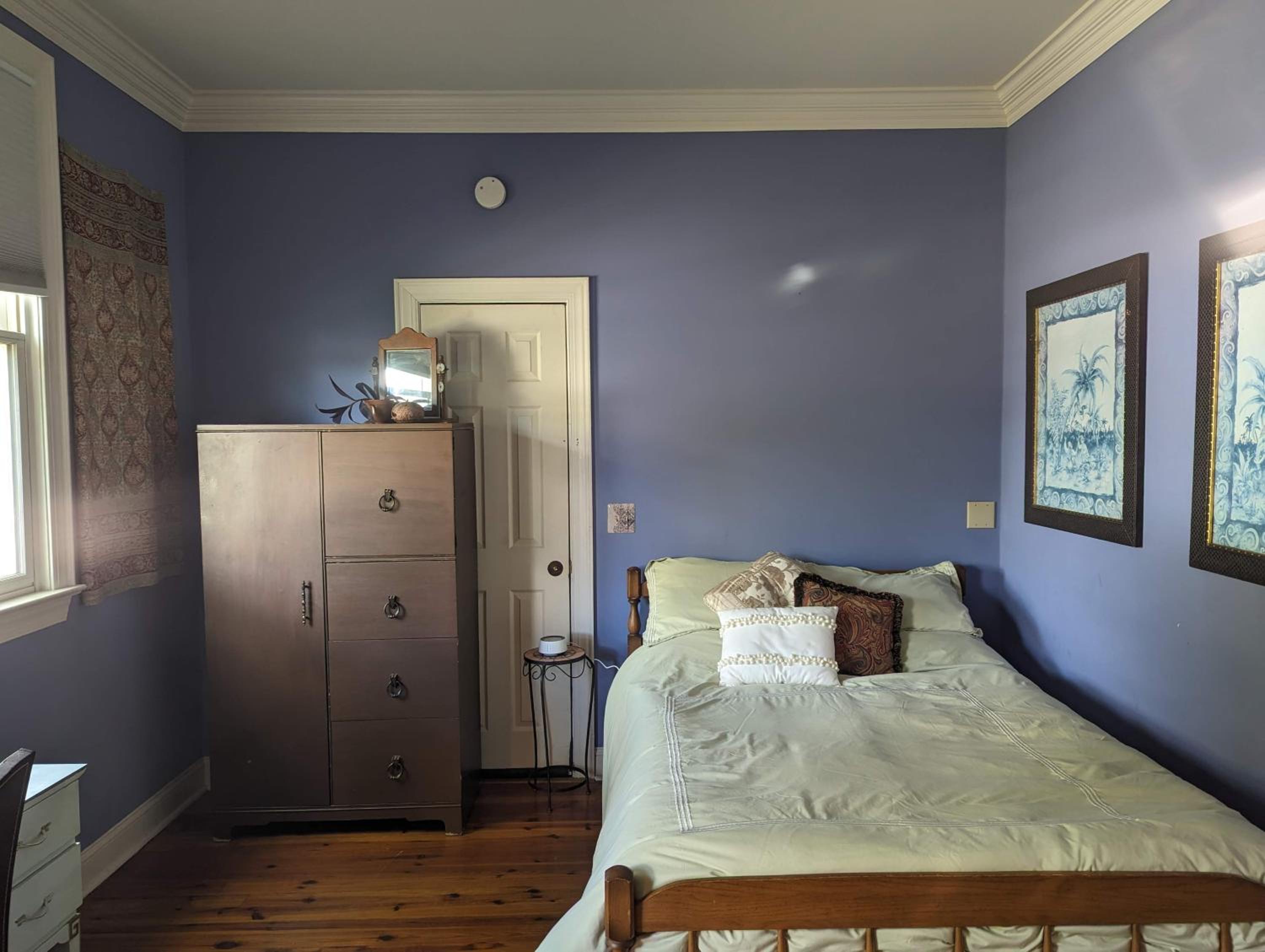 Double Room with Shared Bathroom photo 3
