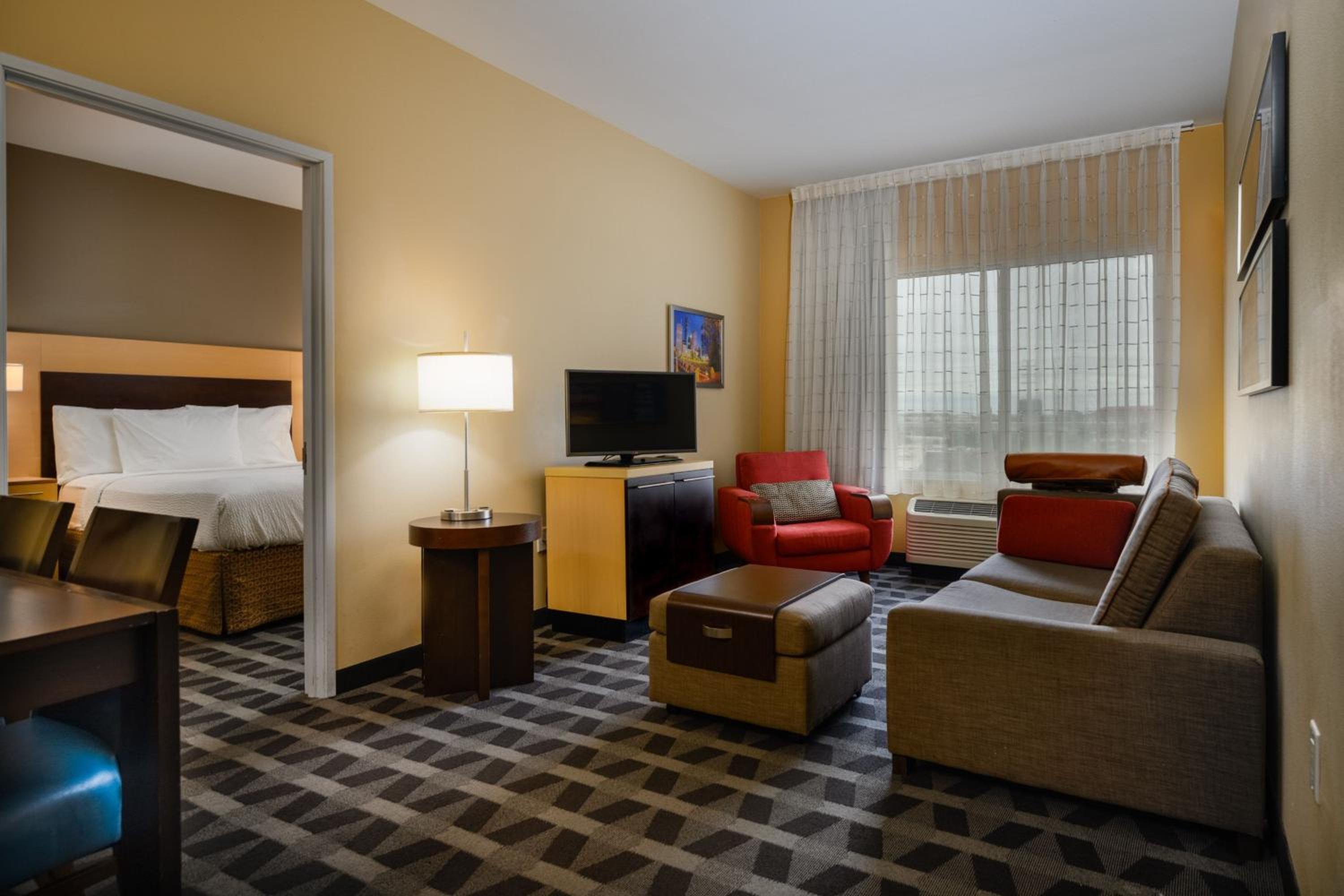 Two-Bedroom Suite with Adapted Tub - Mobility and Hearing Accessible photo 1