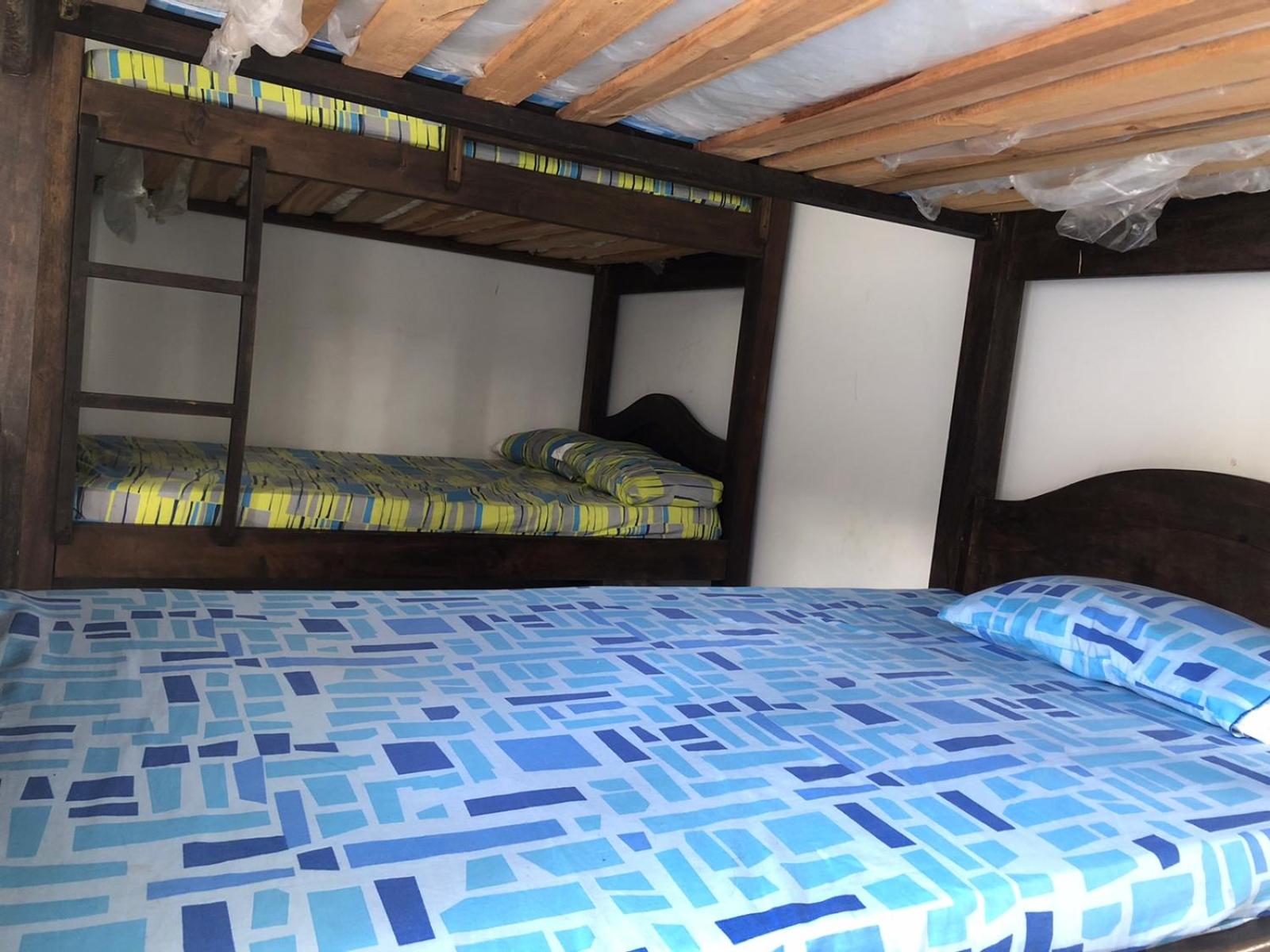 One-Bedroom House photo 1