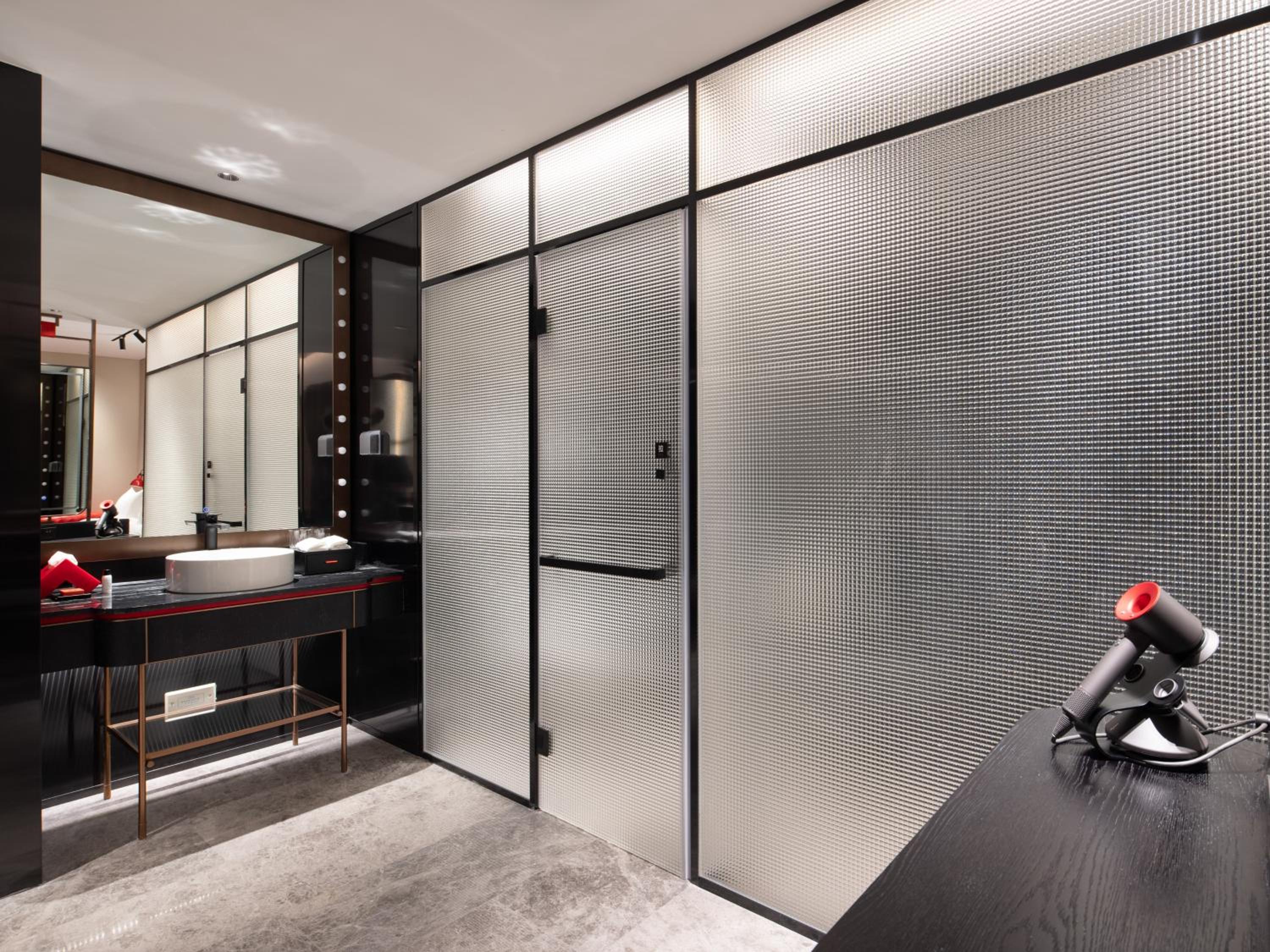 Superior Twin Room - Photo 8