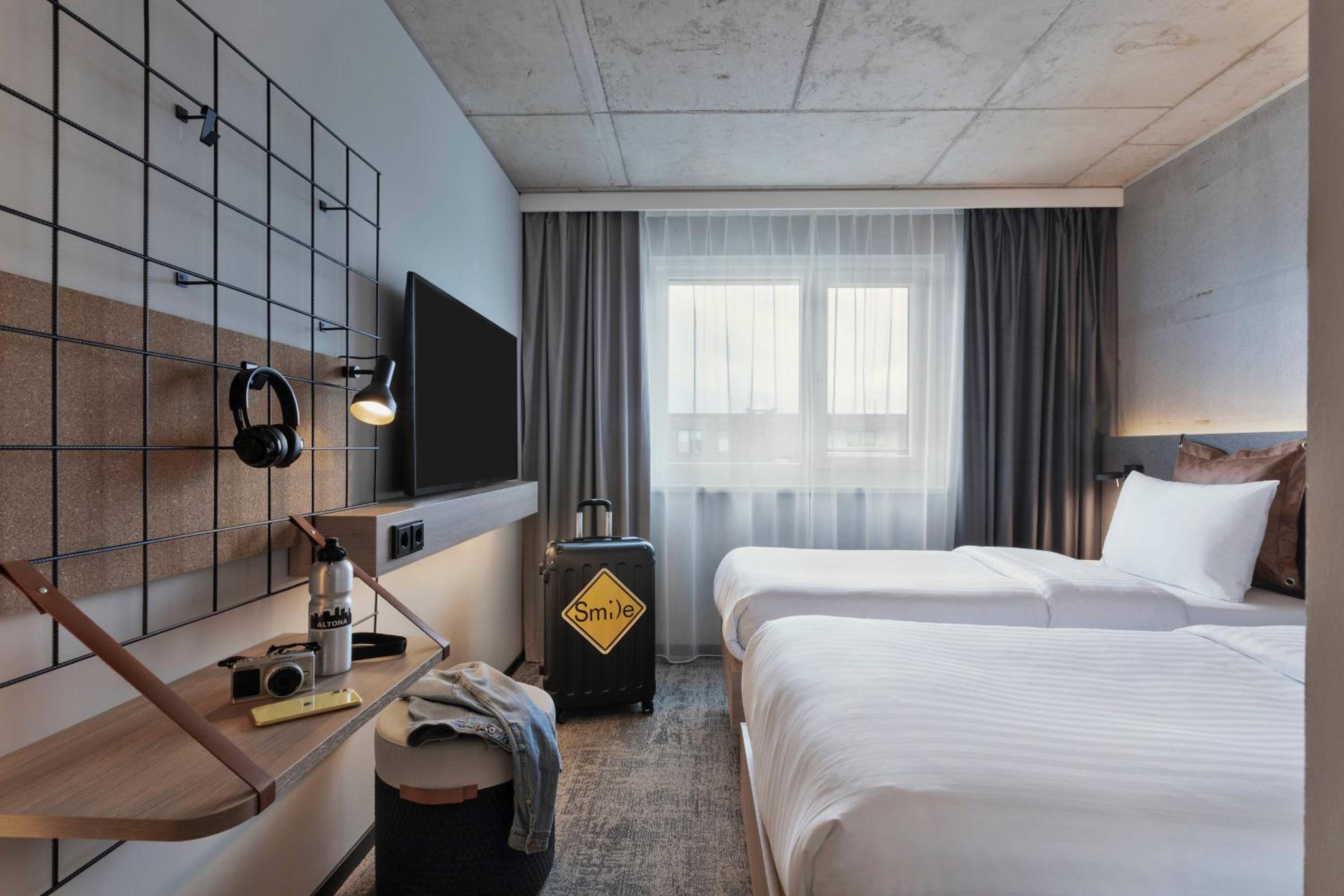 Moxy Sleeper Twin Room