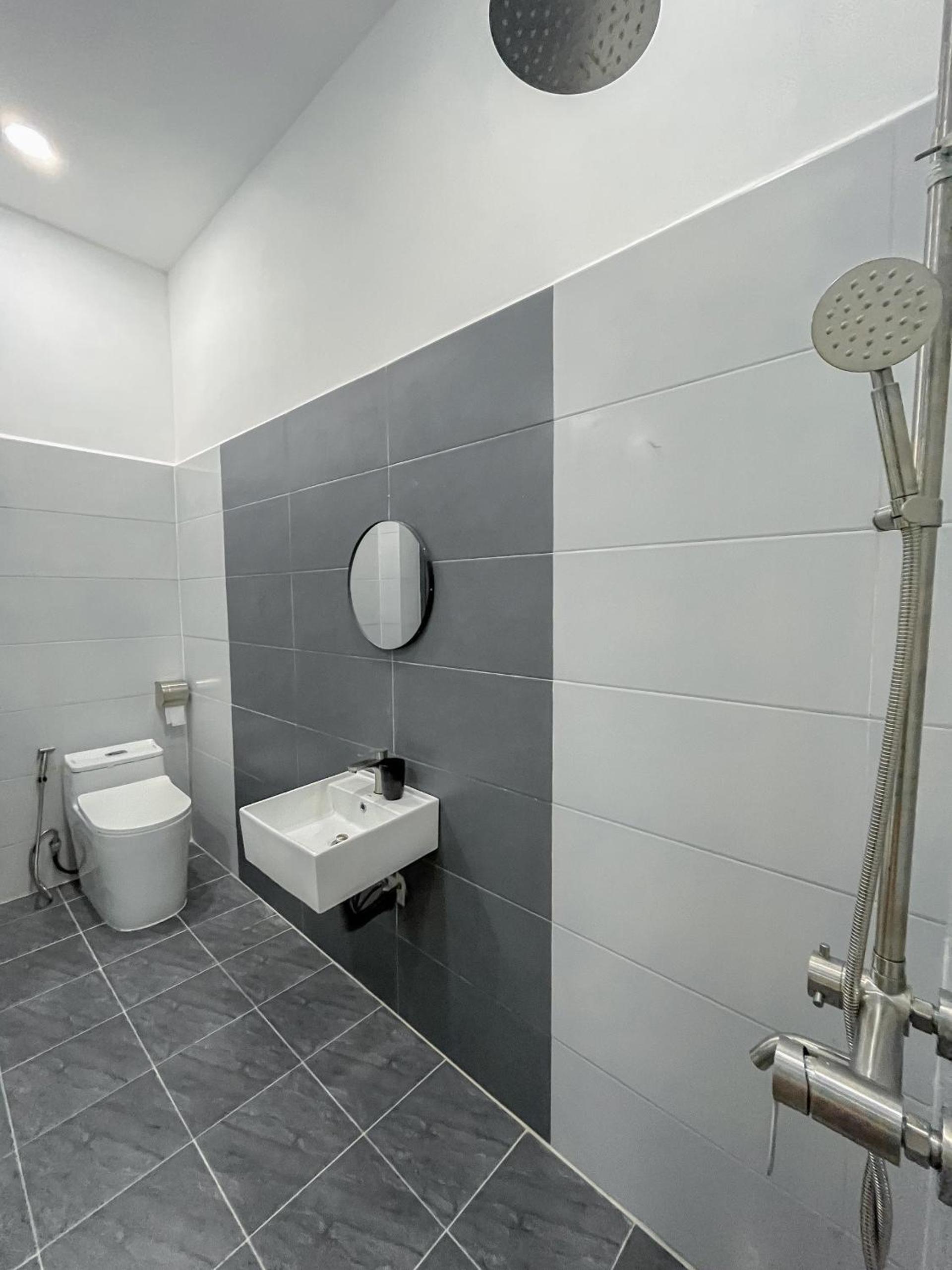 Standard Double Room - Photo 9