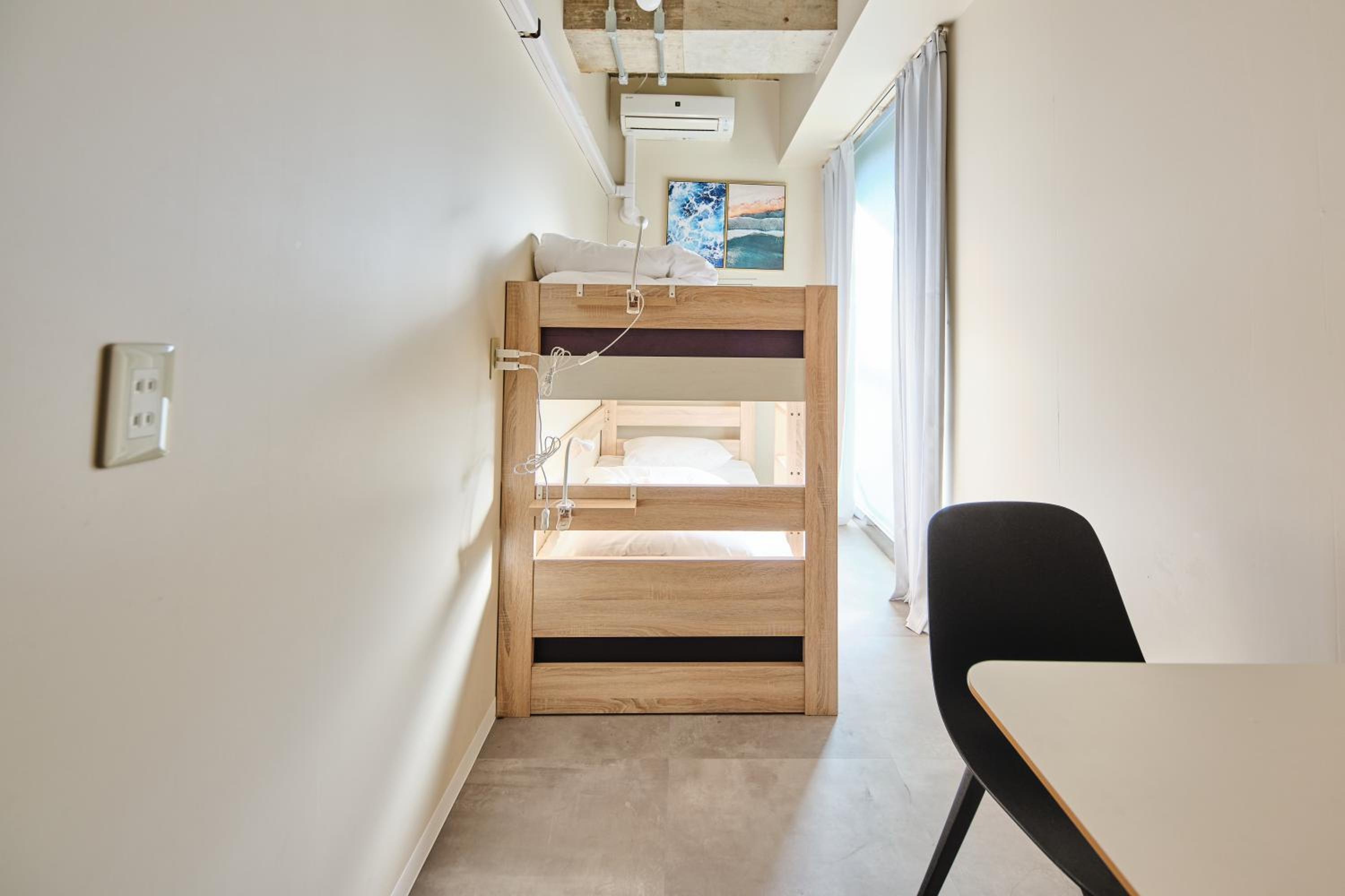 Female Dormitory Room photo 1