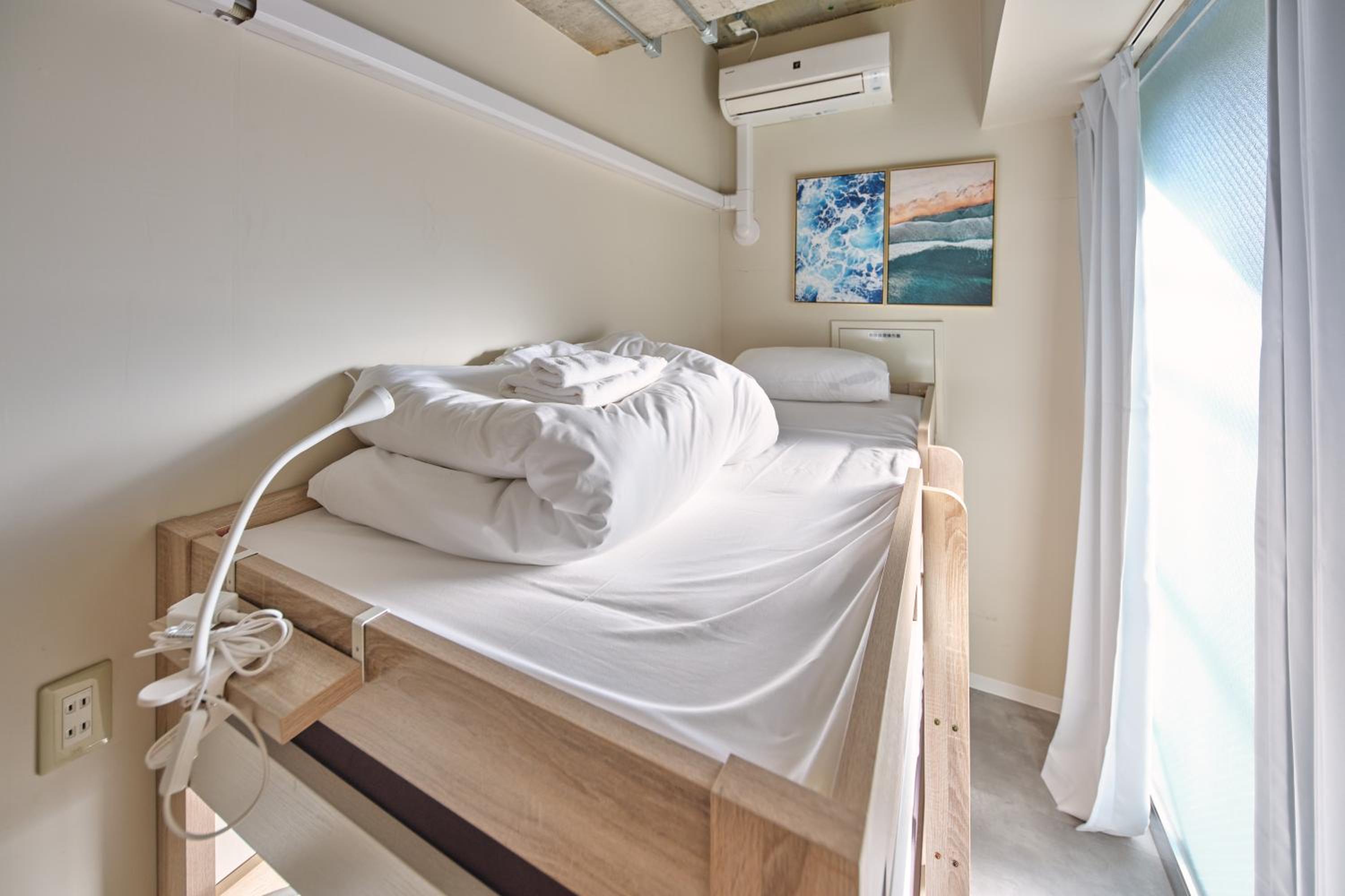 Female Dormitory Room photo 2