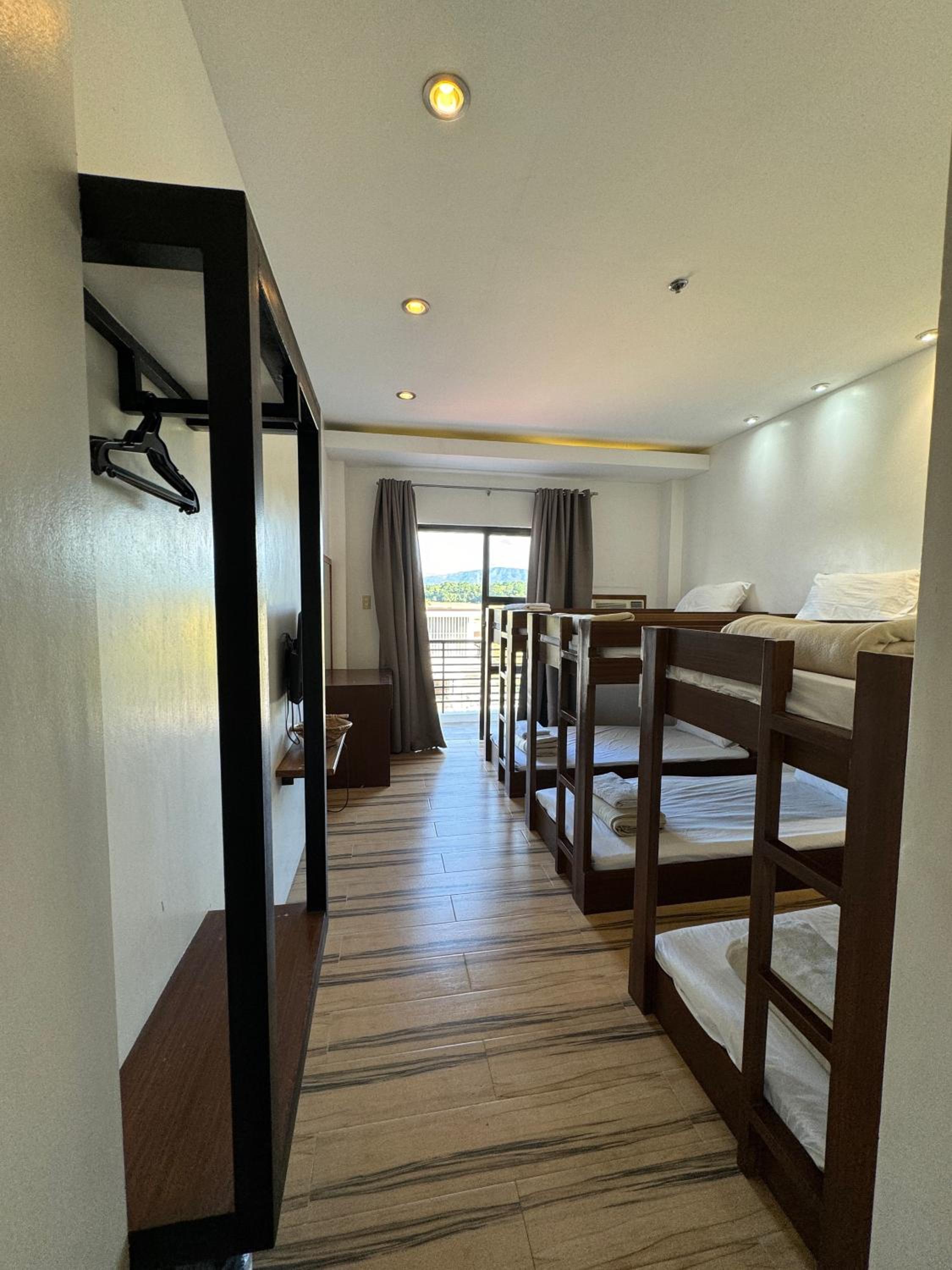 Mixed Dormitory Room photo 1