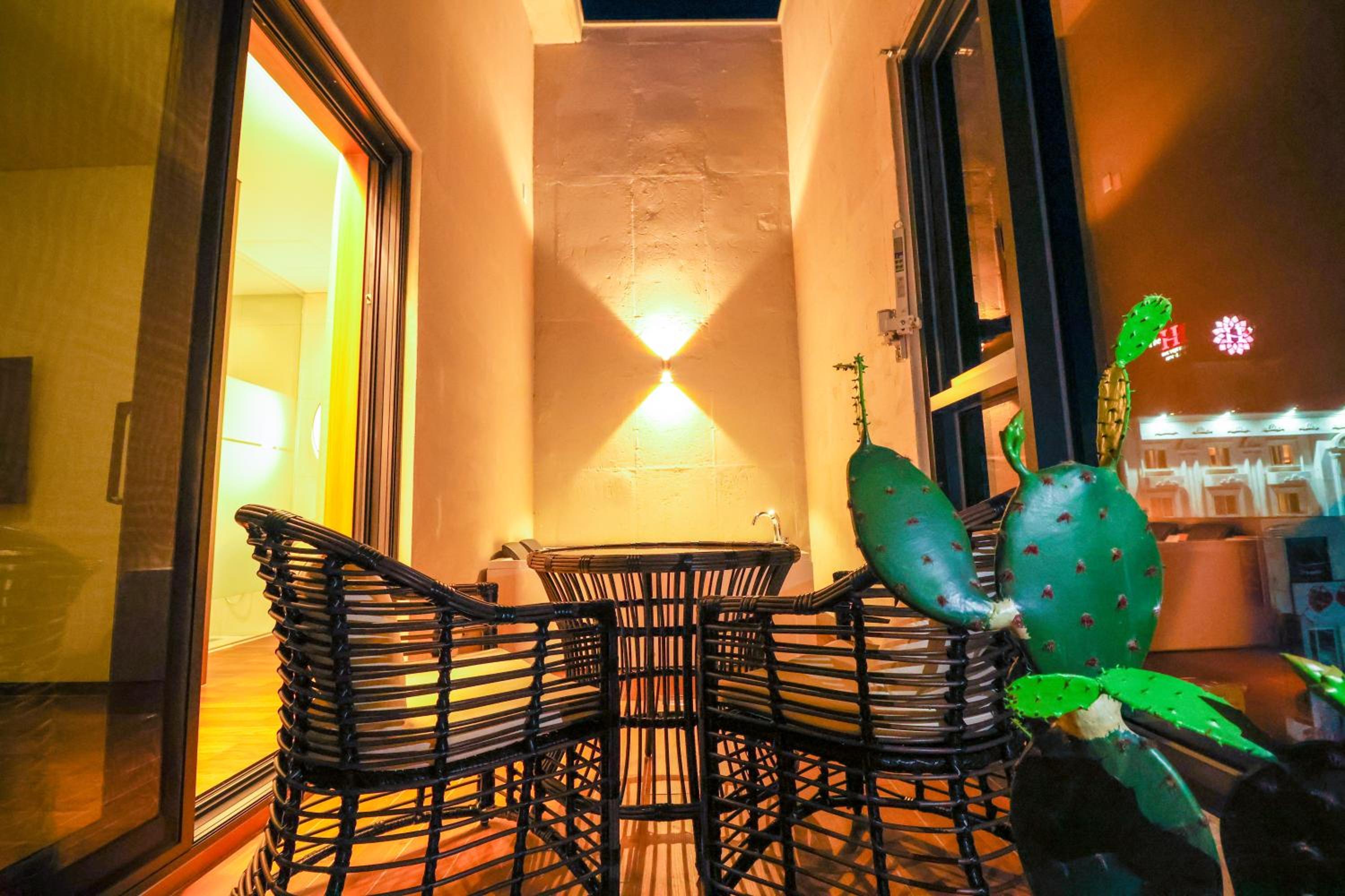 Double Room with Spa Bath photo 2
