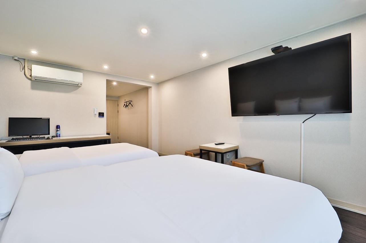 Superior Twin Room photo 2