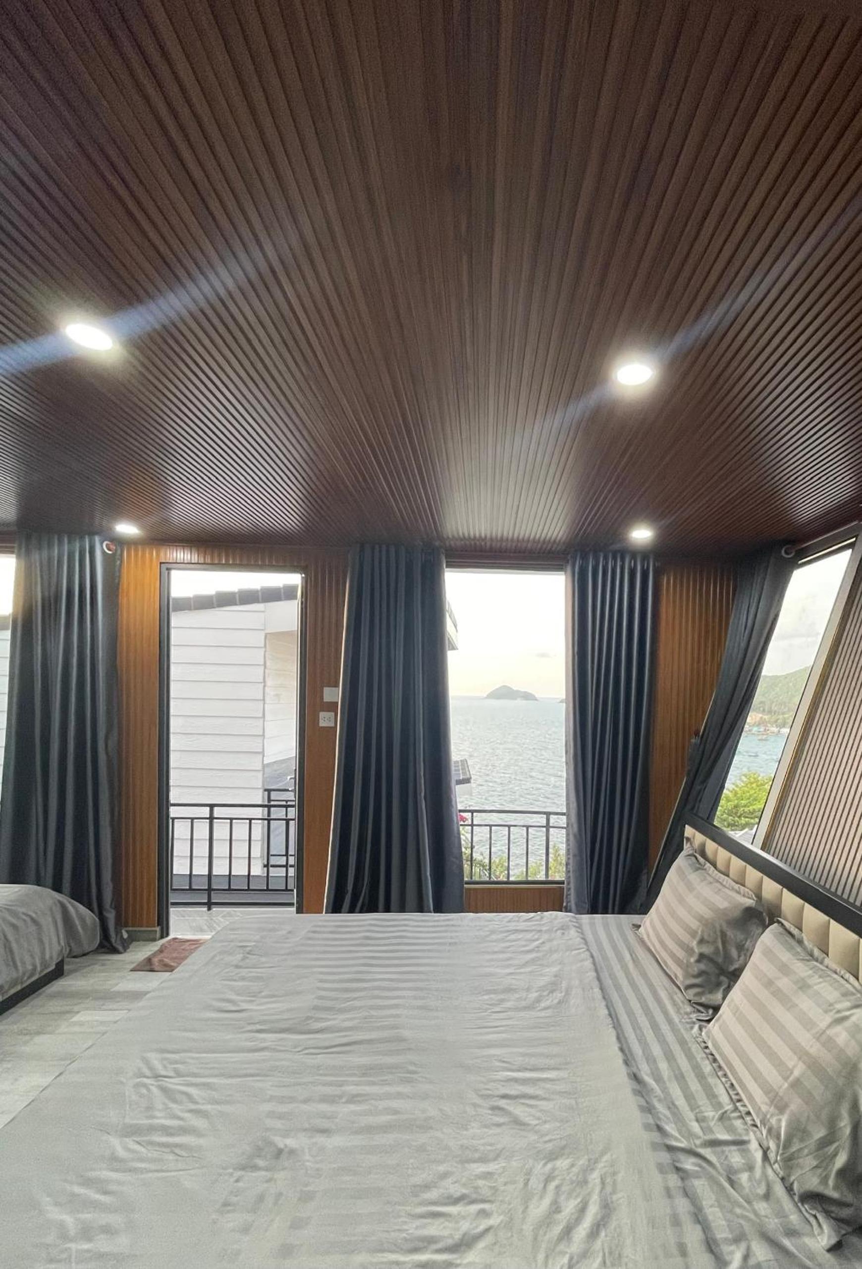 Bungalow With Sea View photo 3