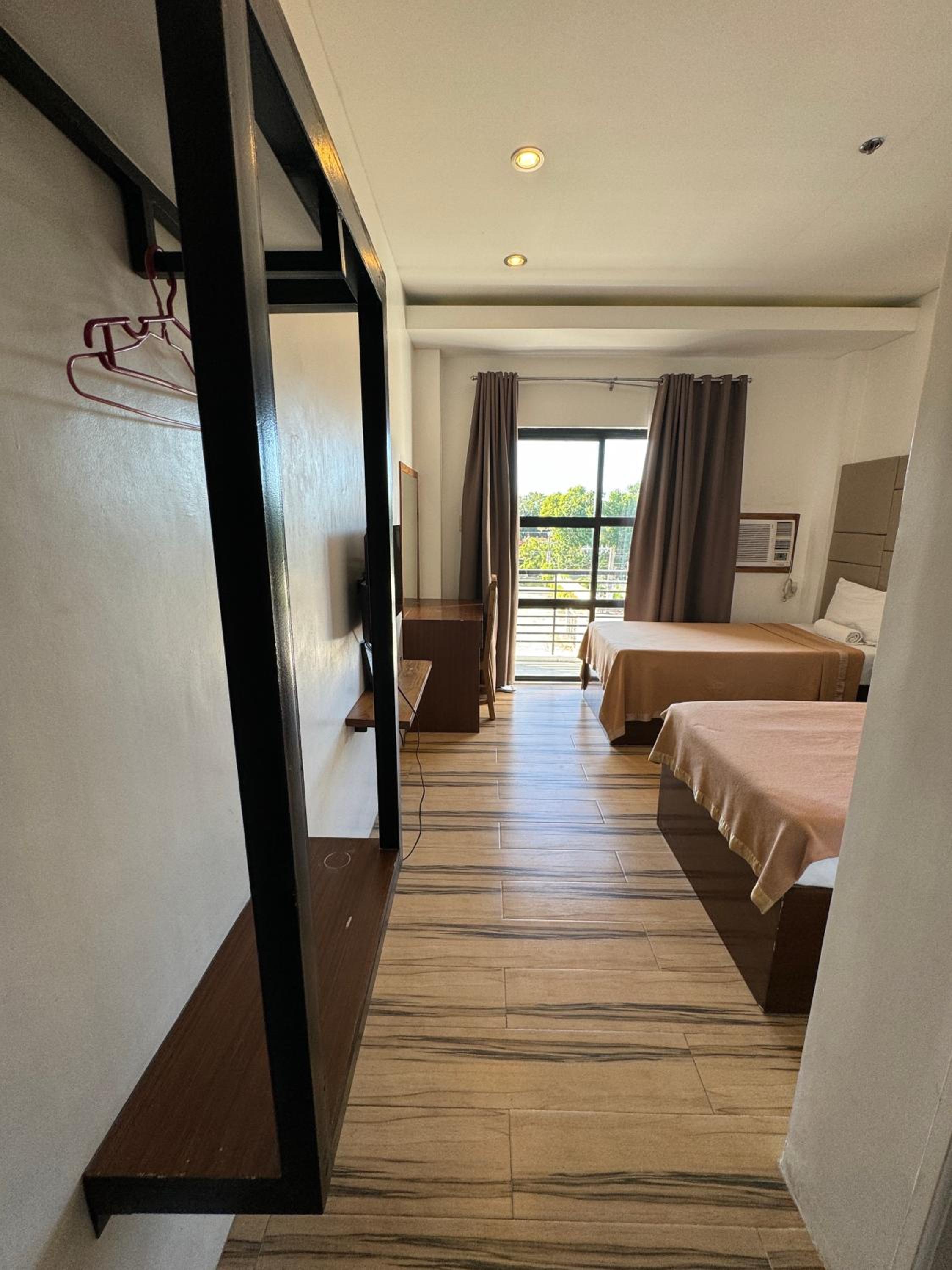 Standard Twin Room photo 3