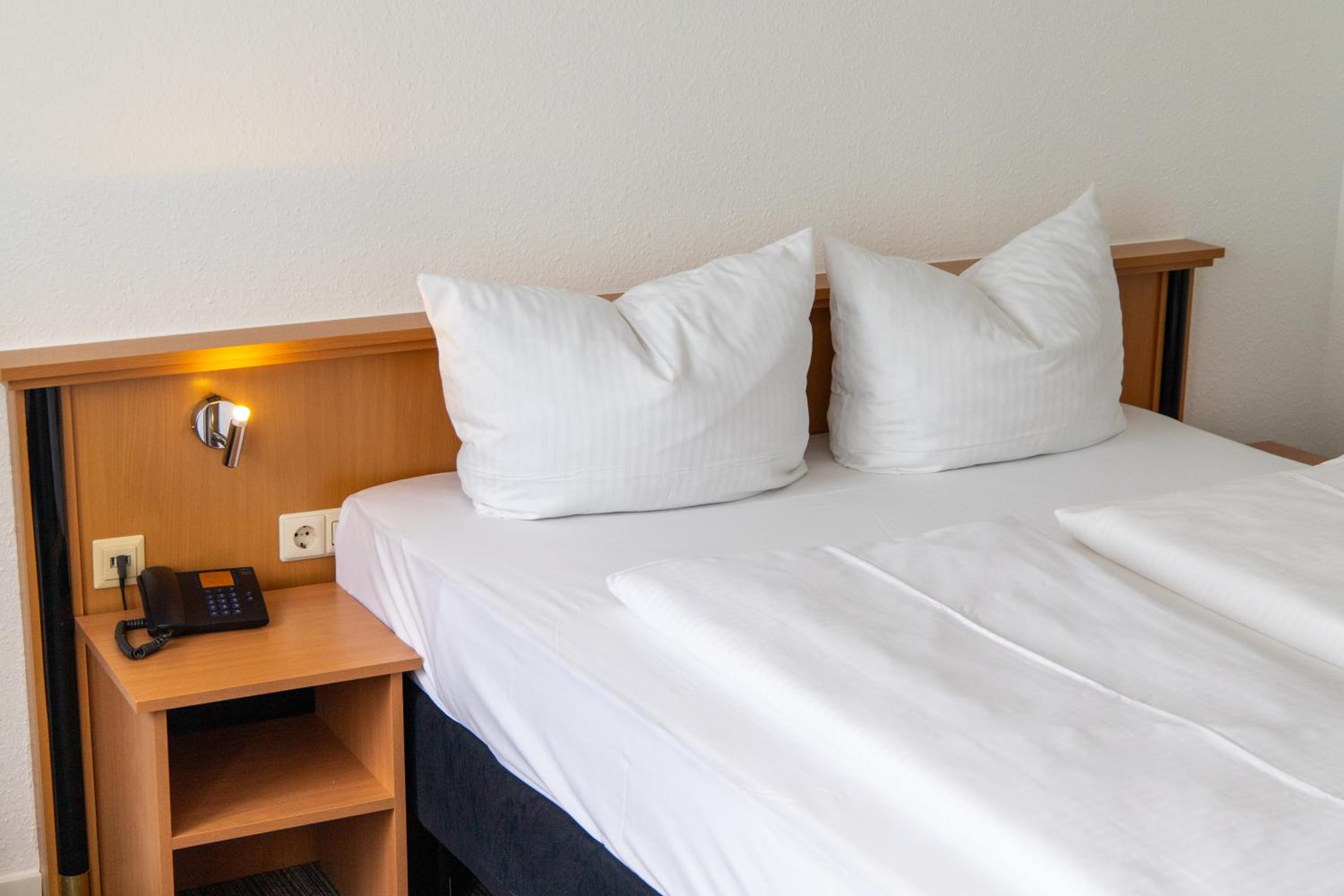 Double Room - Photo 2