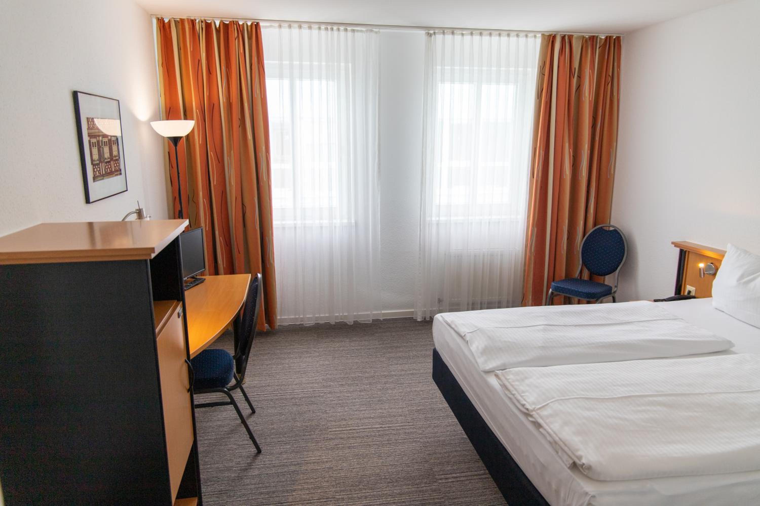 Double Room - Photo 3