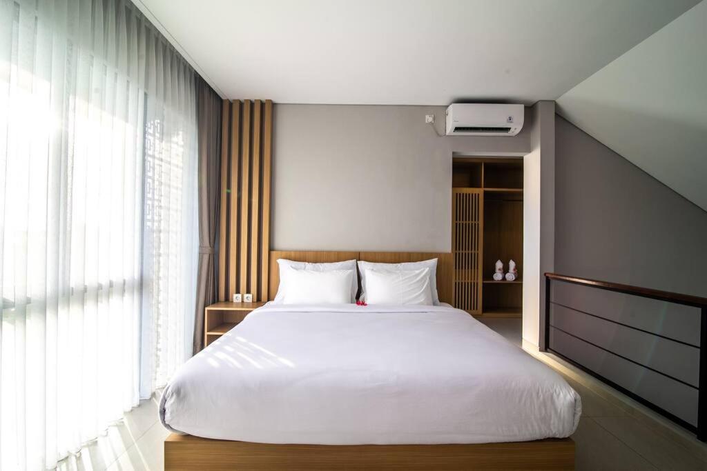 One-Bedroom Villa - Photo 11