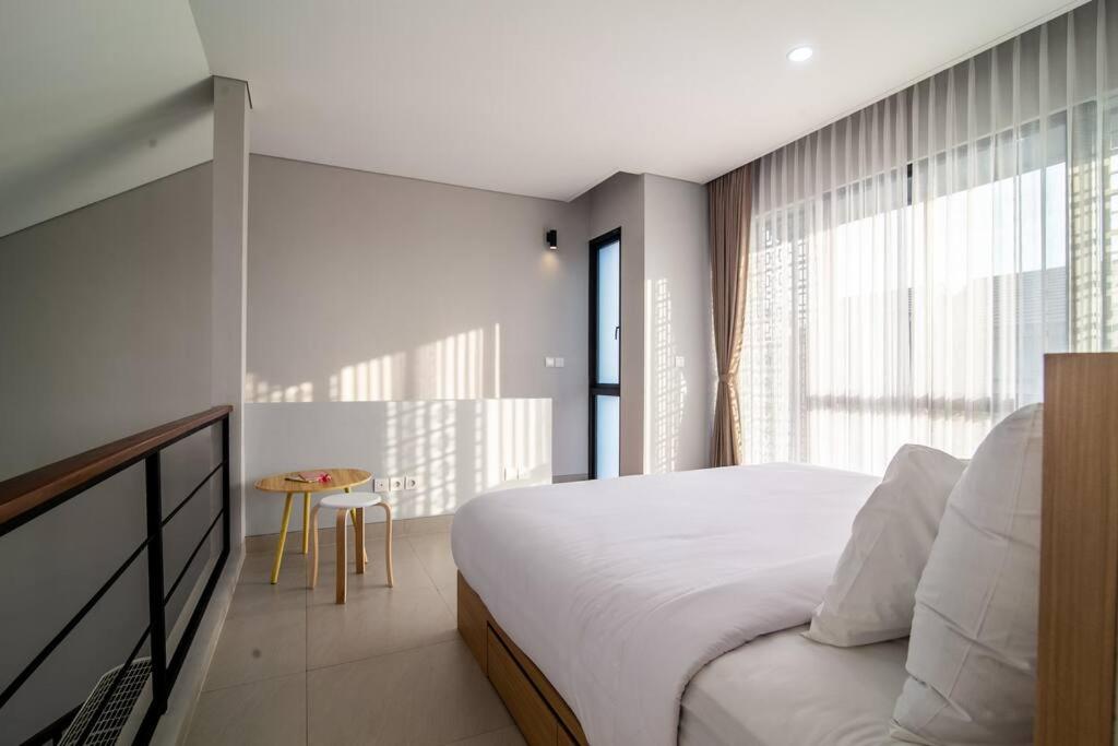 One-Bedroom Villa - Photo 8